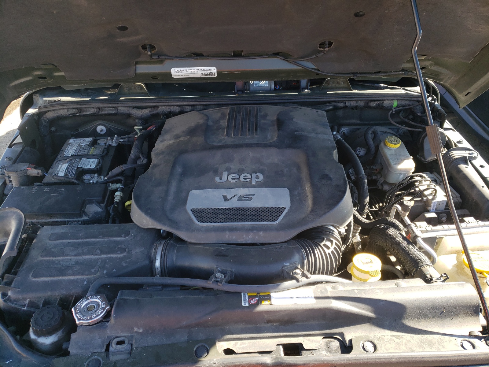 Photo 7 from auction – 2015 JEEP WRANGLER S with VIN 1C4AJWBG1FL585564