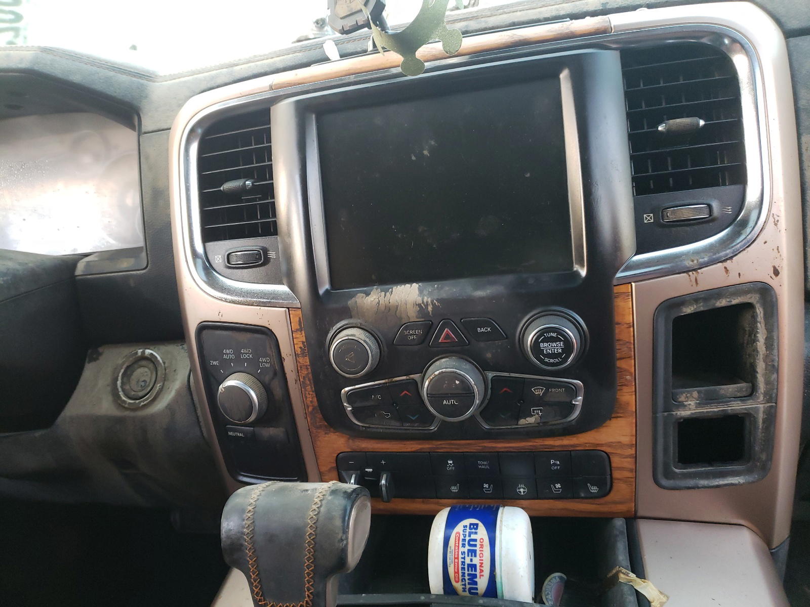 Photo 9 from auction – 2013 RAM 1500 LONGH with VIN 1C6RR7PT9DS708156