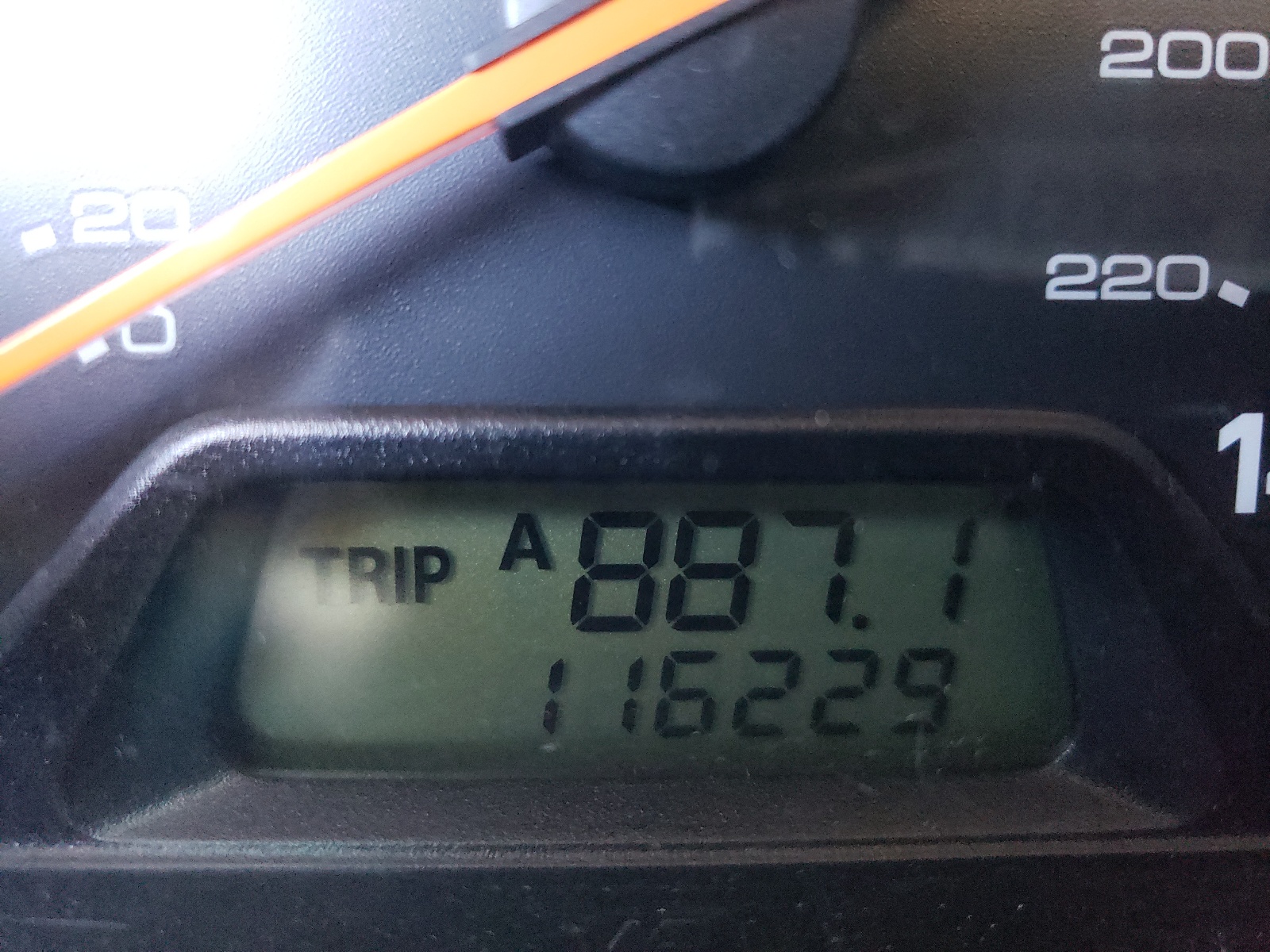 Photo 8 from auction – 2004 HONDA ODYSSEY EX with VIN 5FNRL186X4B118674