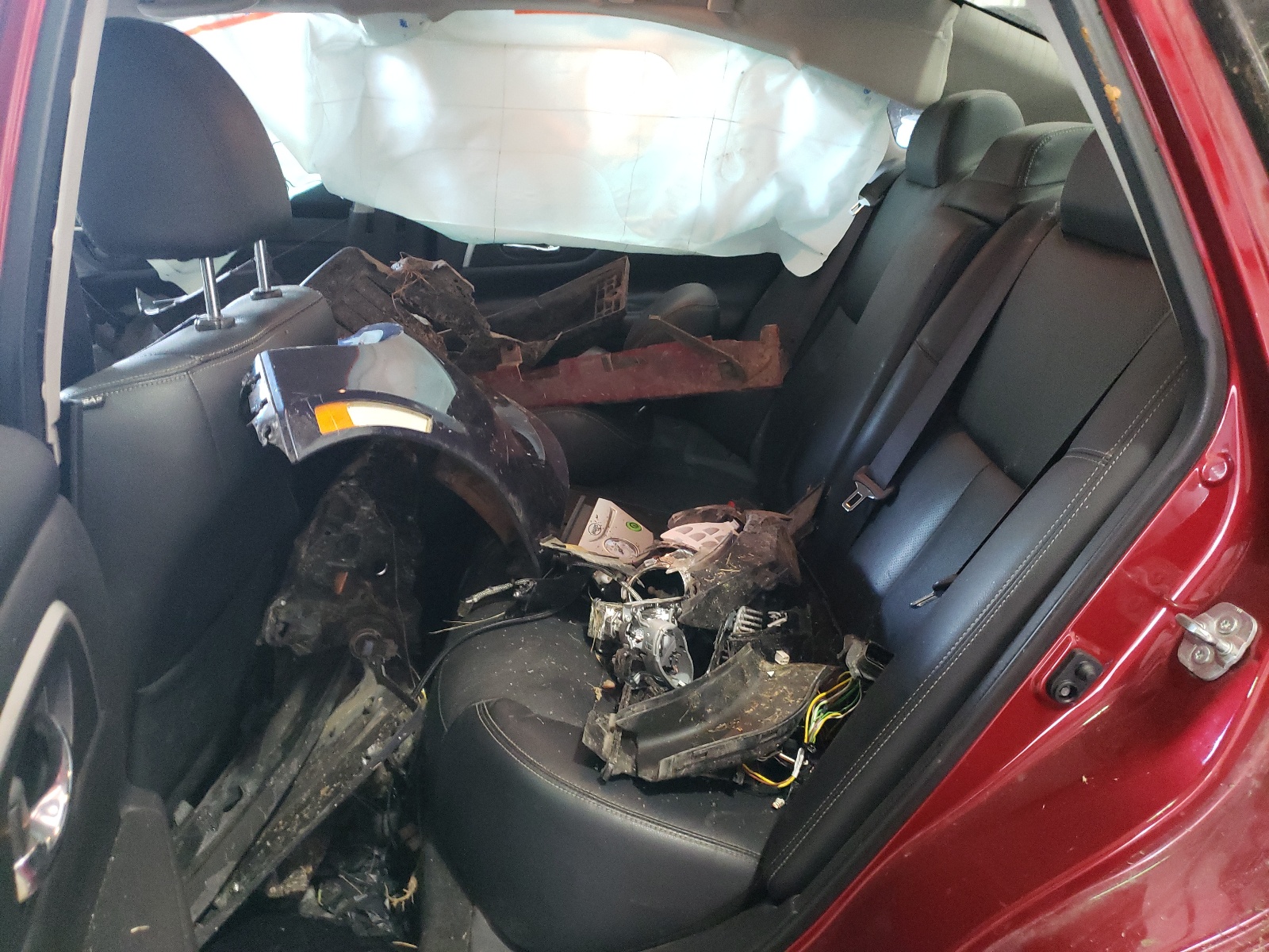 Photo 6 from auction – 2018 NISSAN ALTIMA with VIN 1N4AL3AP4JC227108