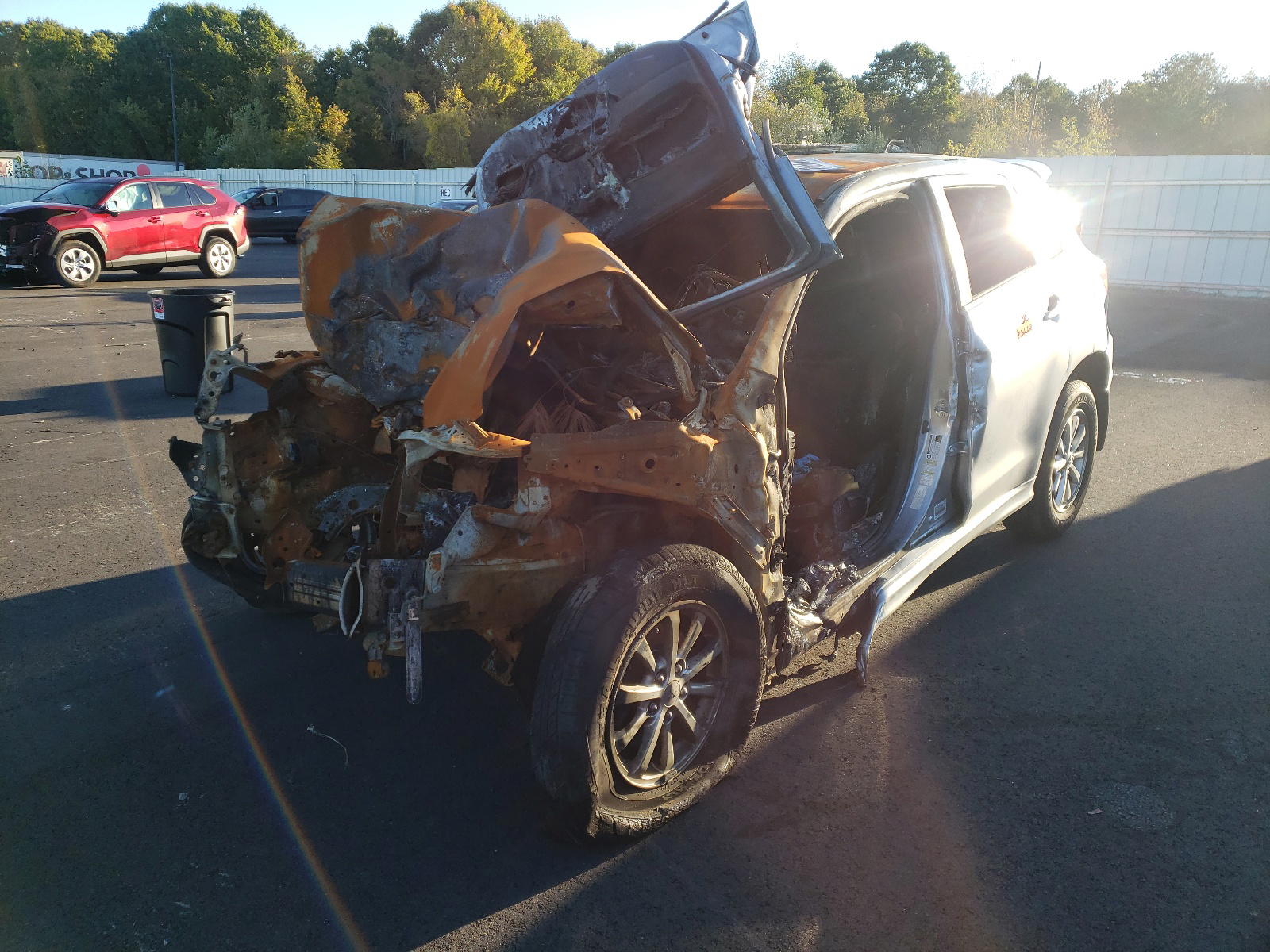 Photo 2 from auction – 2011 MITSUBISHI OUTLANDER with VIN JA4AP3AU5BZ000264