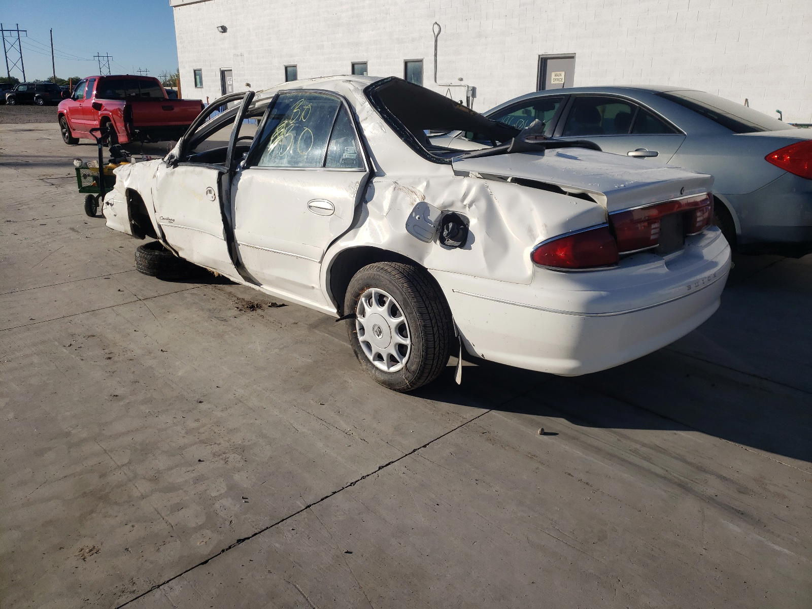 Photo 3 from auction – 2002 BUICK CENTURY CU with VIN 2G4WS52J721106228