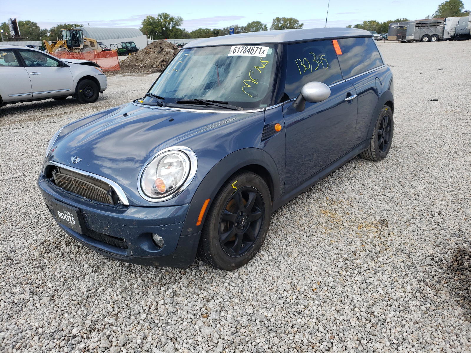 Photo 2 from auction – 2010 MINI COOPER CLU with VIN WMWML3C55ATX38276