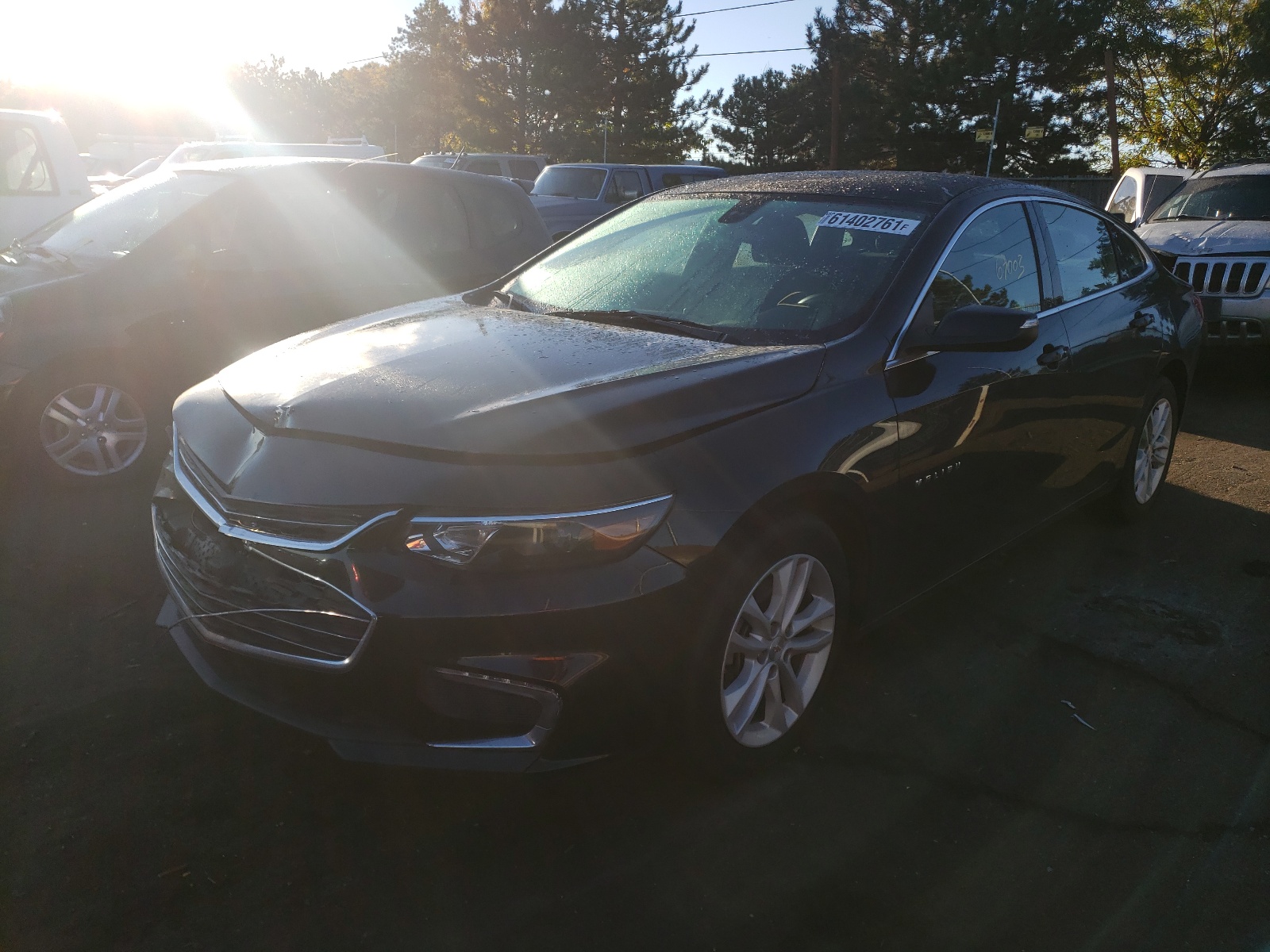 Photo 2 from auction – 2018 CHEVROLET MALIBU LT with VIN 1G1ZD5ST7JF141008