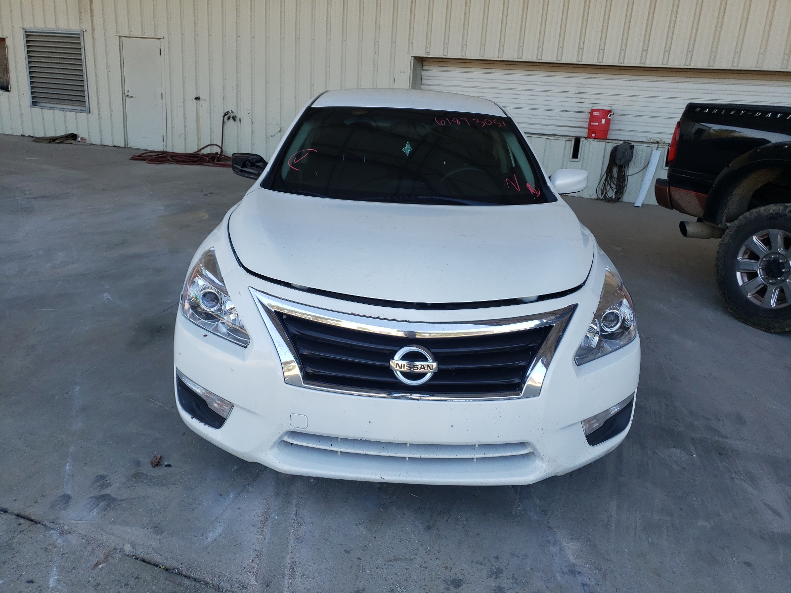 Photo 9 from auction – 2015 NISSAN ALTIMA 2.5 with VIN 1N4AL3AP8FN329443