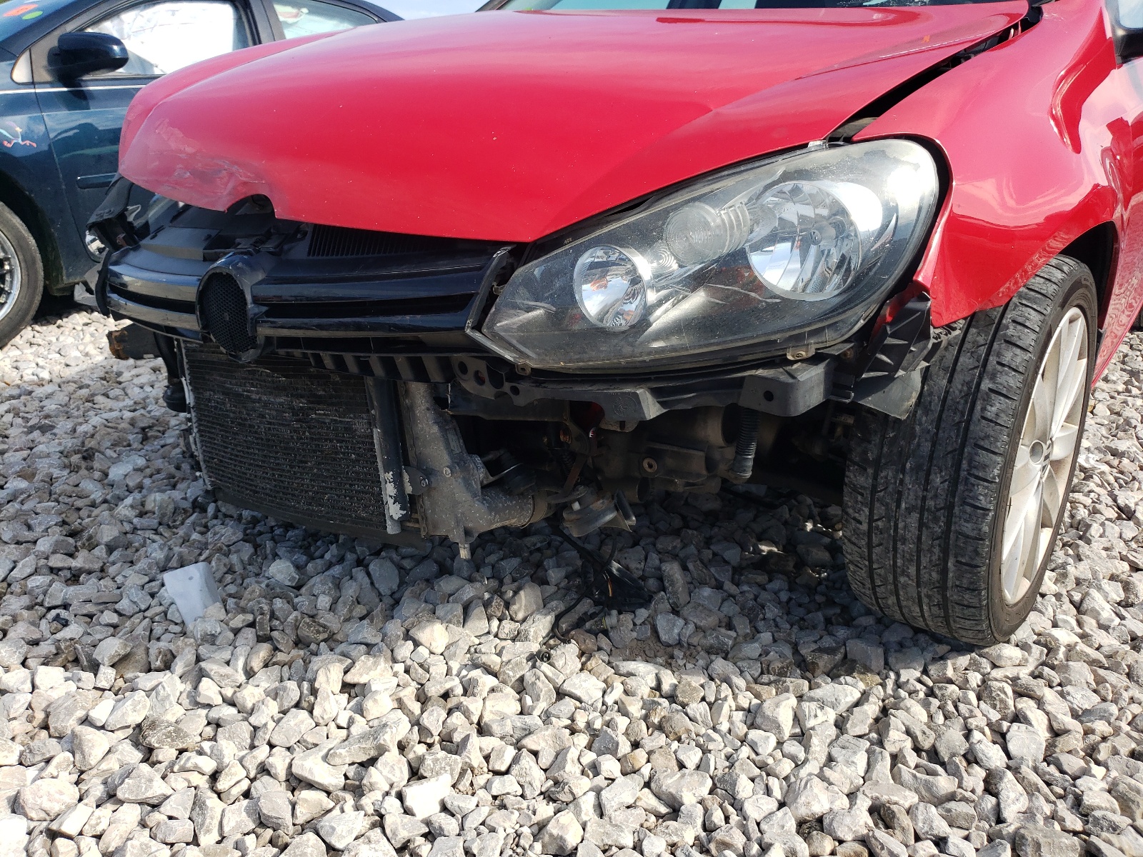 Photo 9 from auction – 2011 VOLKSWAGEN GOLF with VIN WVWNM7AJ7BW056978