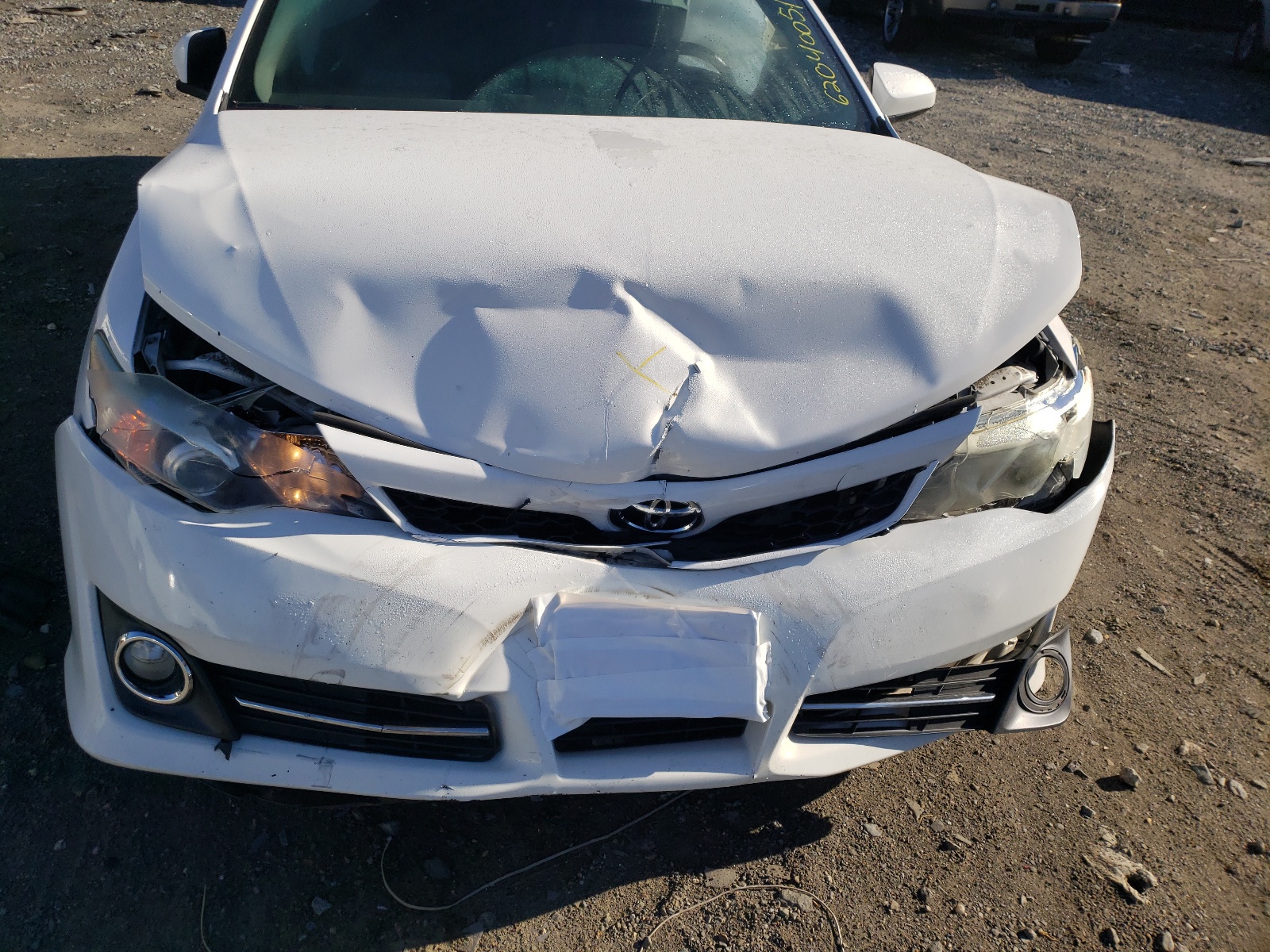 Photo 7 from auction – 2012 TOYOTA CAMRY SE with VIN 4T1BK1FK8CU016165