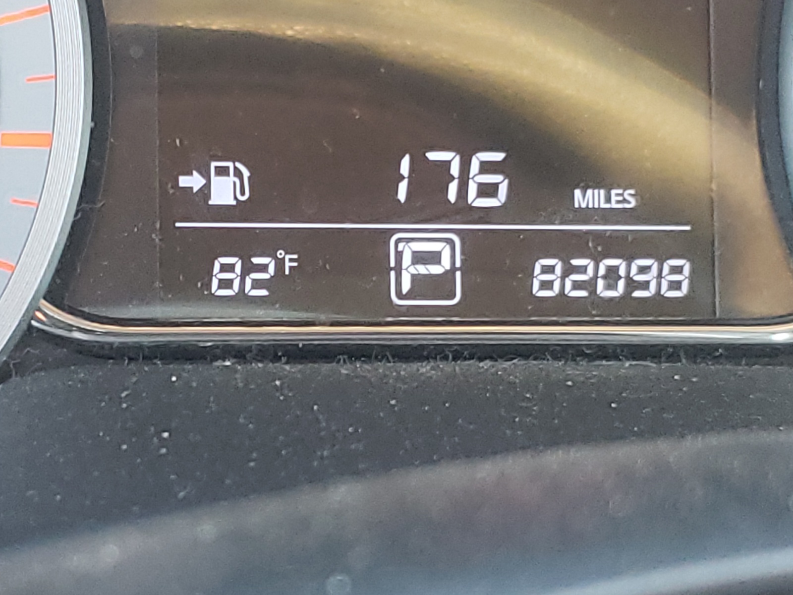 Photo 8 from auction – 2014 NISSAN SENTRA S with VIN 3N1AB7AP4EY309215