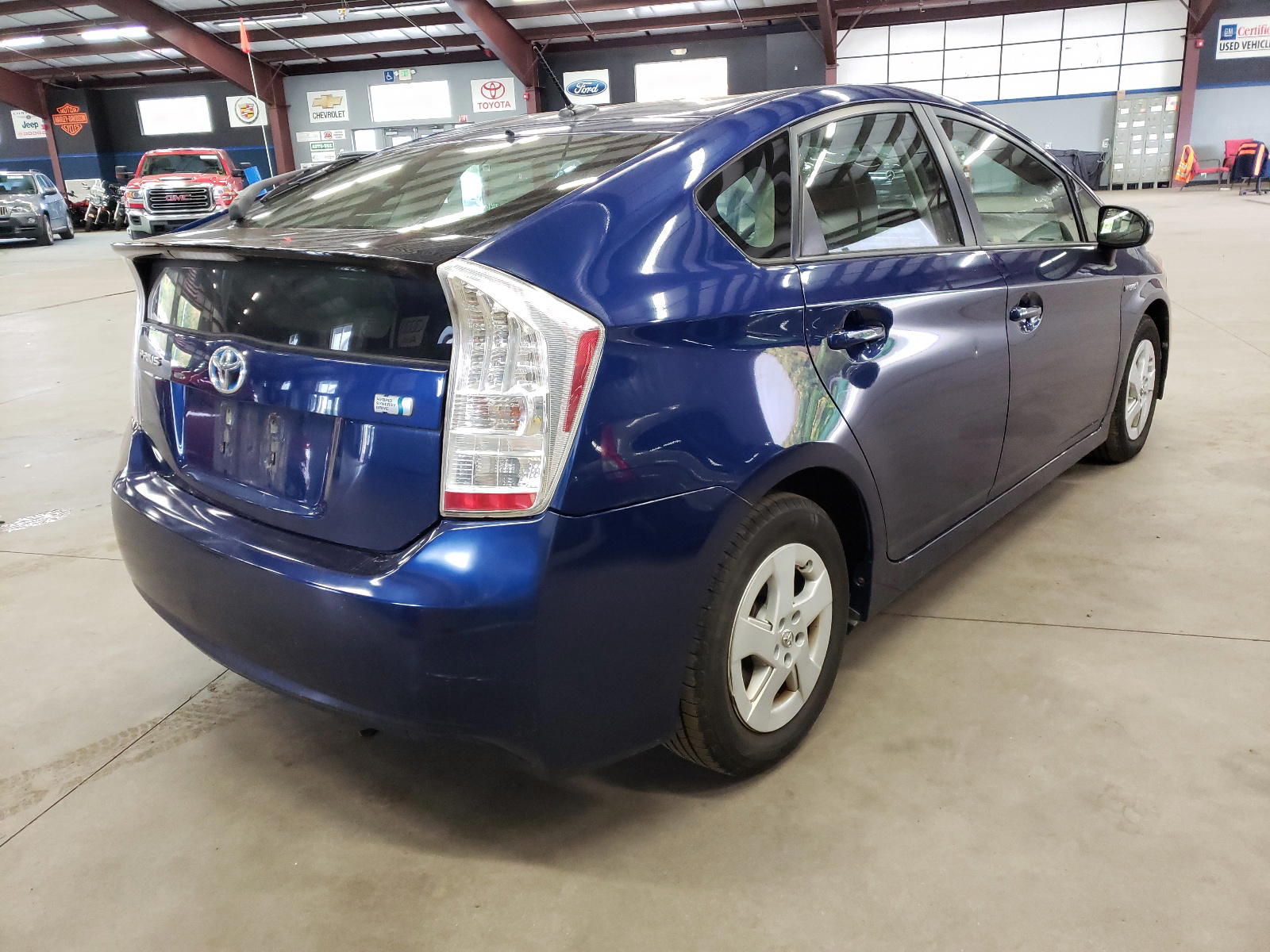 Photo 4 from auction – 2011 TOYOTA PRIUS with VIN JTDKN3DU3A5199784