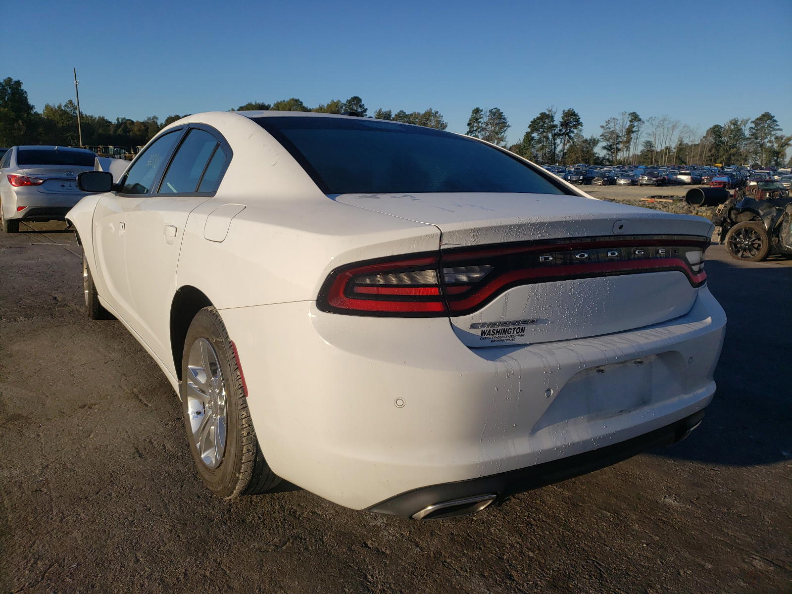 Photo 3 from auction – 2019 DODGE CHARGER with VIN 2C3CDXBG8KH640853