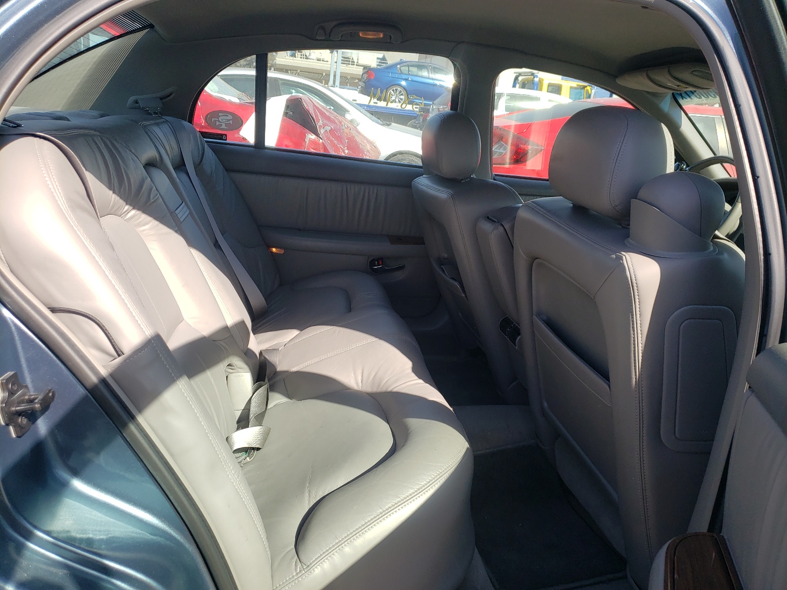 Photo 6 from auction – 2002 BUICK PARK AVENU with VIN 1G4CW54K124215768