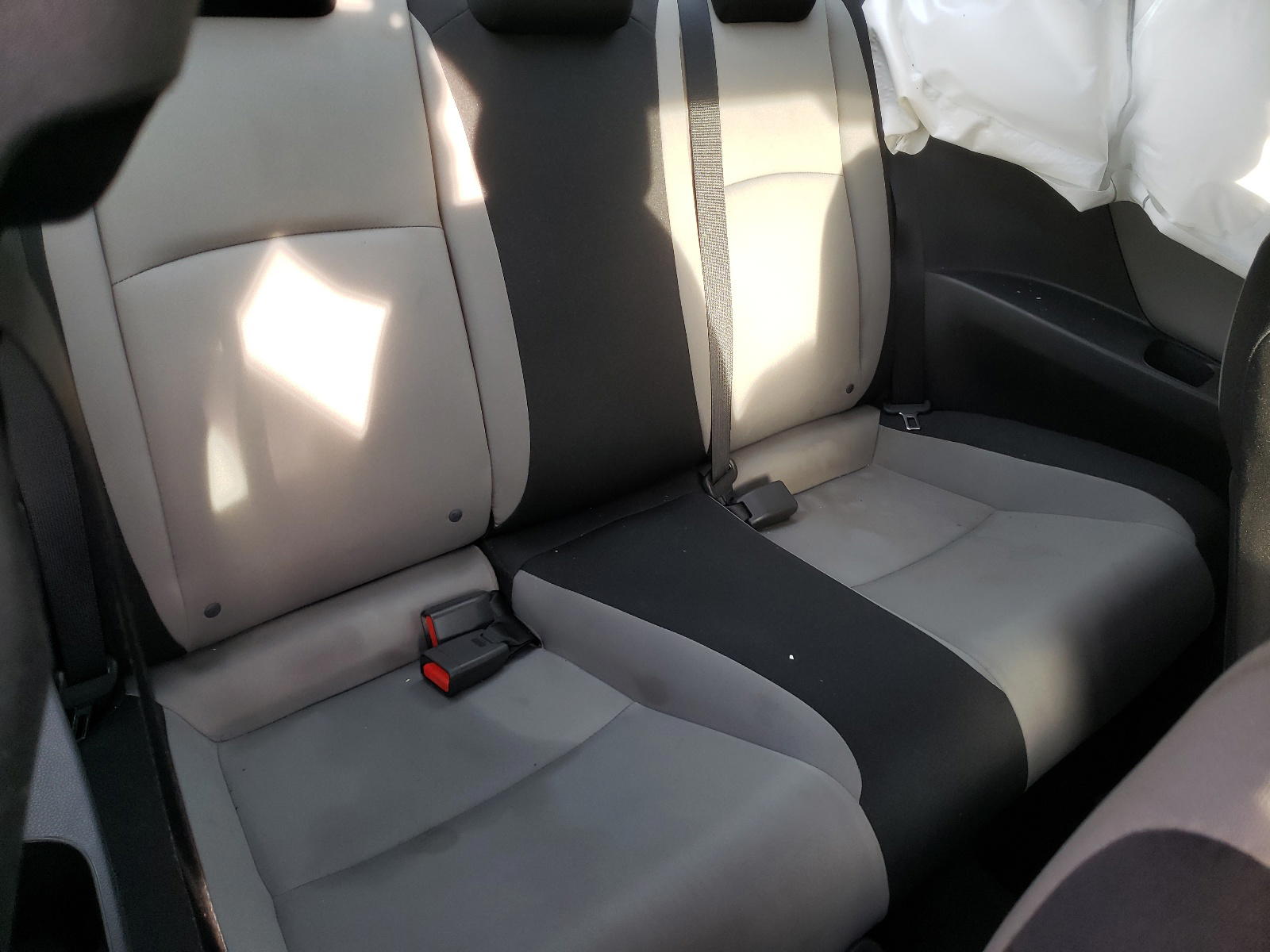 Photo 6 from auction – 2016 HONDA CIVIC EX with VIN 2HGFC3B33GH350112