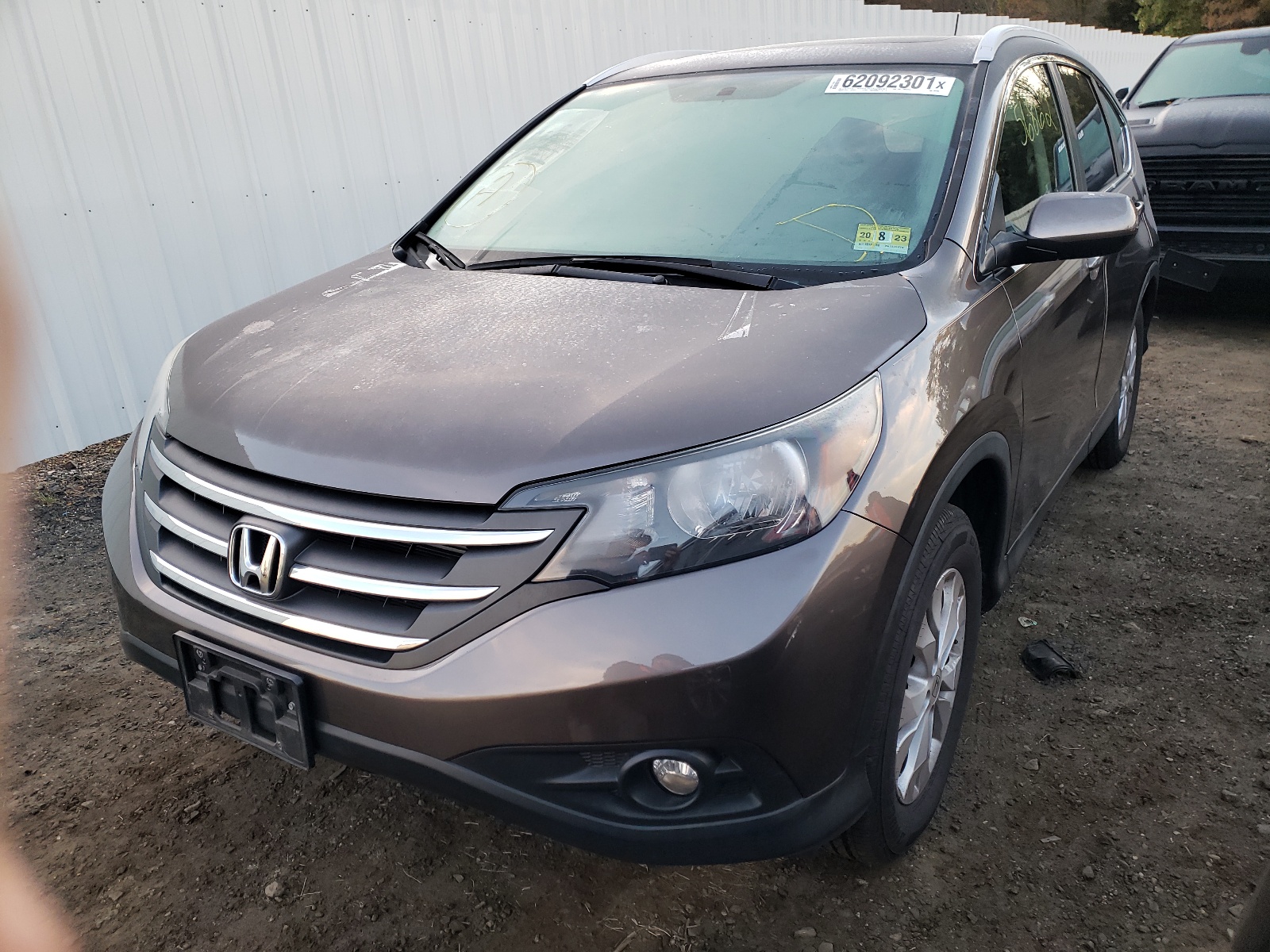 Photo 2 from auction – 2014 HONDA CR-V EXL with VIN 2HKRM4H78EH667350