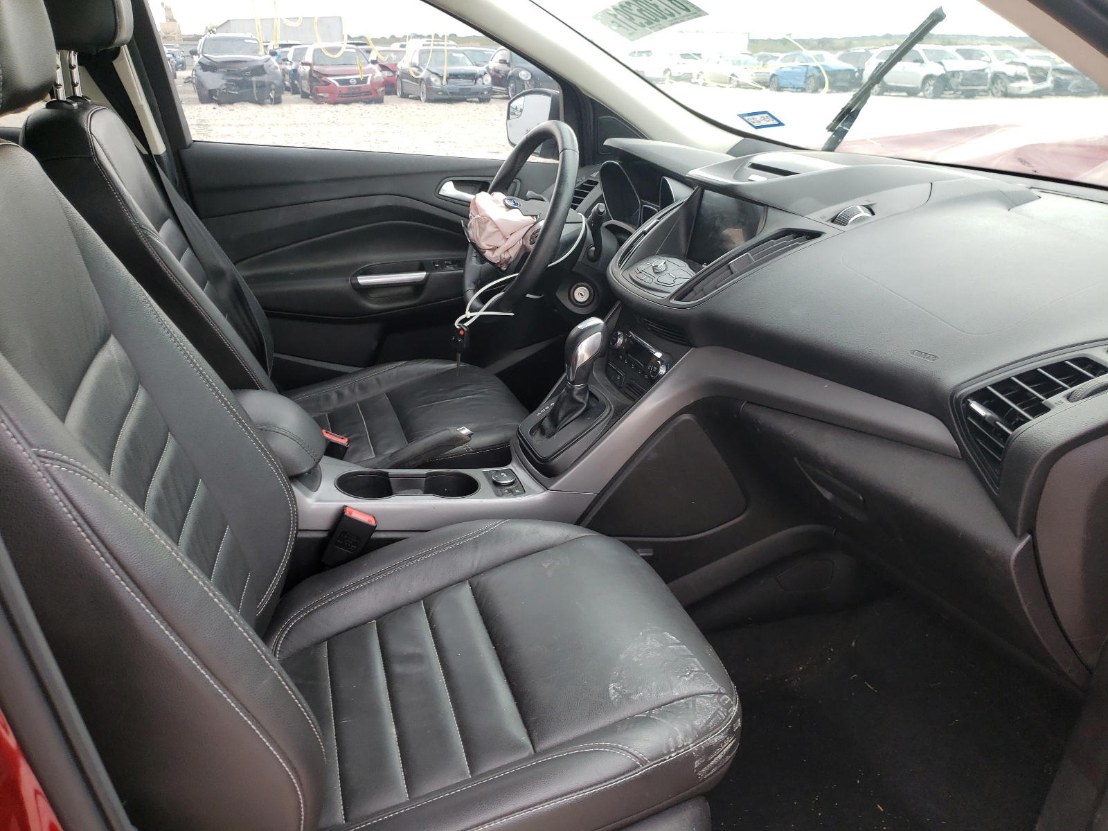 Photo 5 from auction – 2016 FORD ESCAPE SE with VIN 1FMCU0G92GUA96864