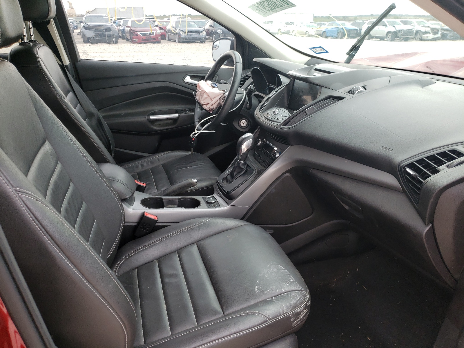 Фото 5 с аукциона – 2016 FORD ESCAPE SE с VIN 1FMCU0G92GUA96864