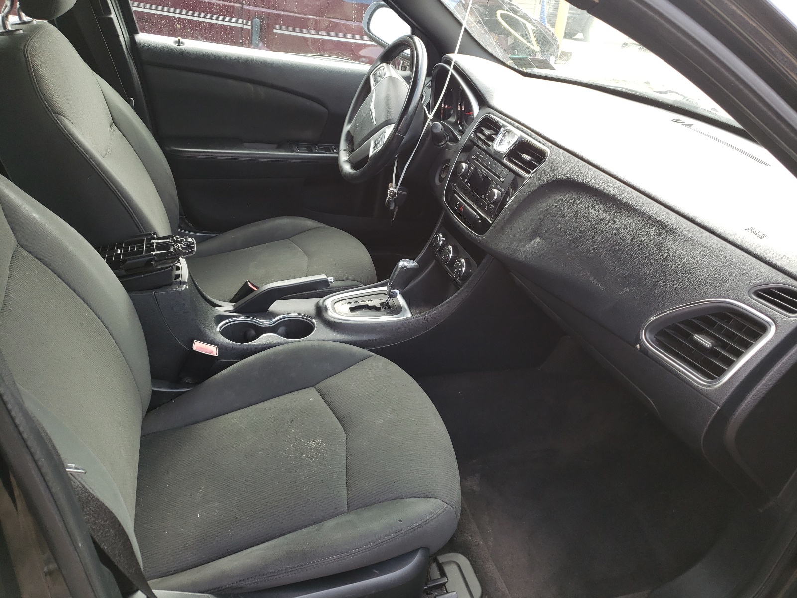 Zdjęcie 5 z aukcji – 2011 CHRYSLER 200 TOURIN z VIN 1C3BC1FB2BN611656