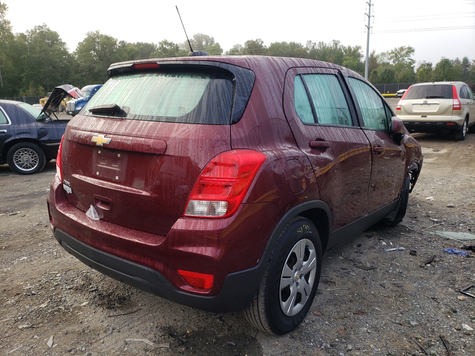 Photo 4 from auction – 2017 CHEVROLET TRAX LS with VIN 3GNCJKSB9HL165684