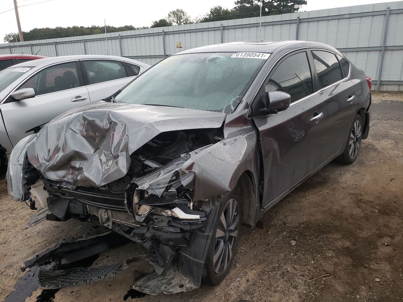 Photo 2 from auction – 2019 NISSAN SENTRA S with VIN 3N1AB7AP2KY392476
