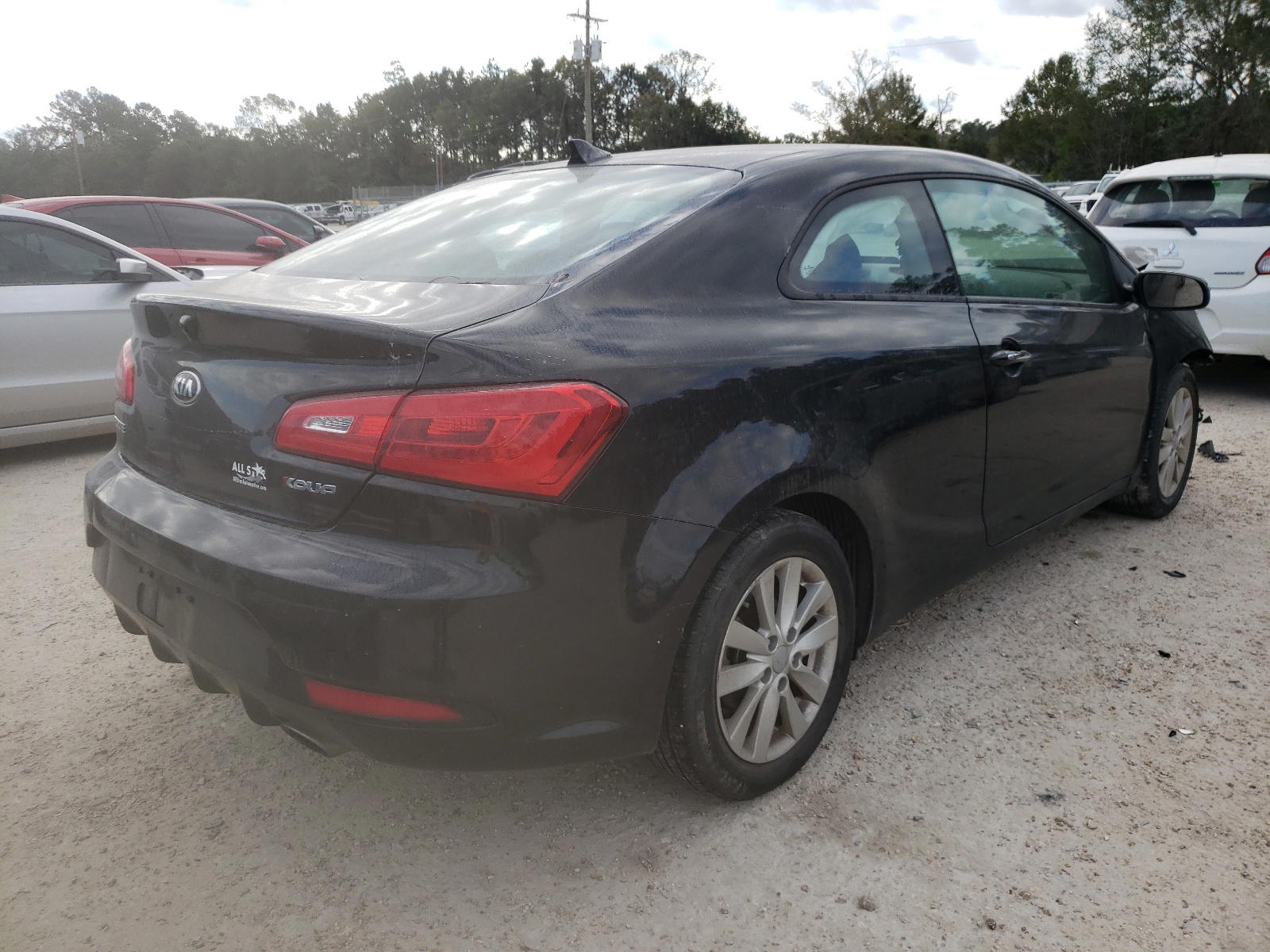 Photo 4 from auction – 2016 KIA FORTE EX with VIN KNAFX6A85G5575847