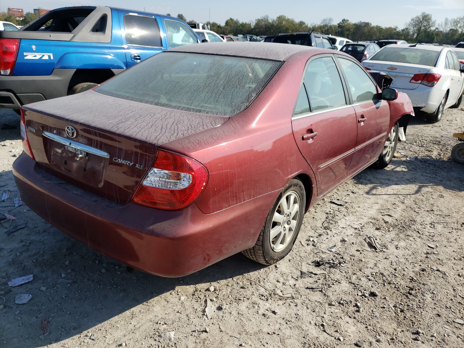 Photo 4 from auction – 2002 TOYOTA CAMRY LE with VIN 4T1BE32K72U107354