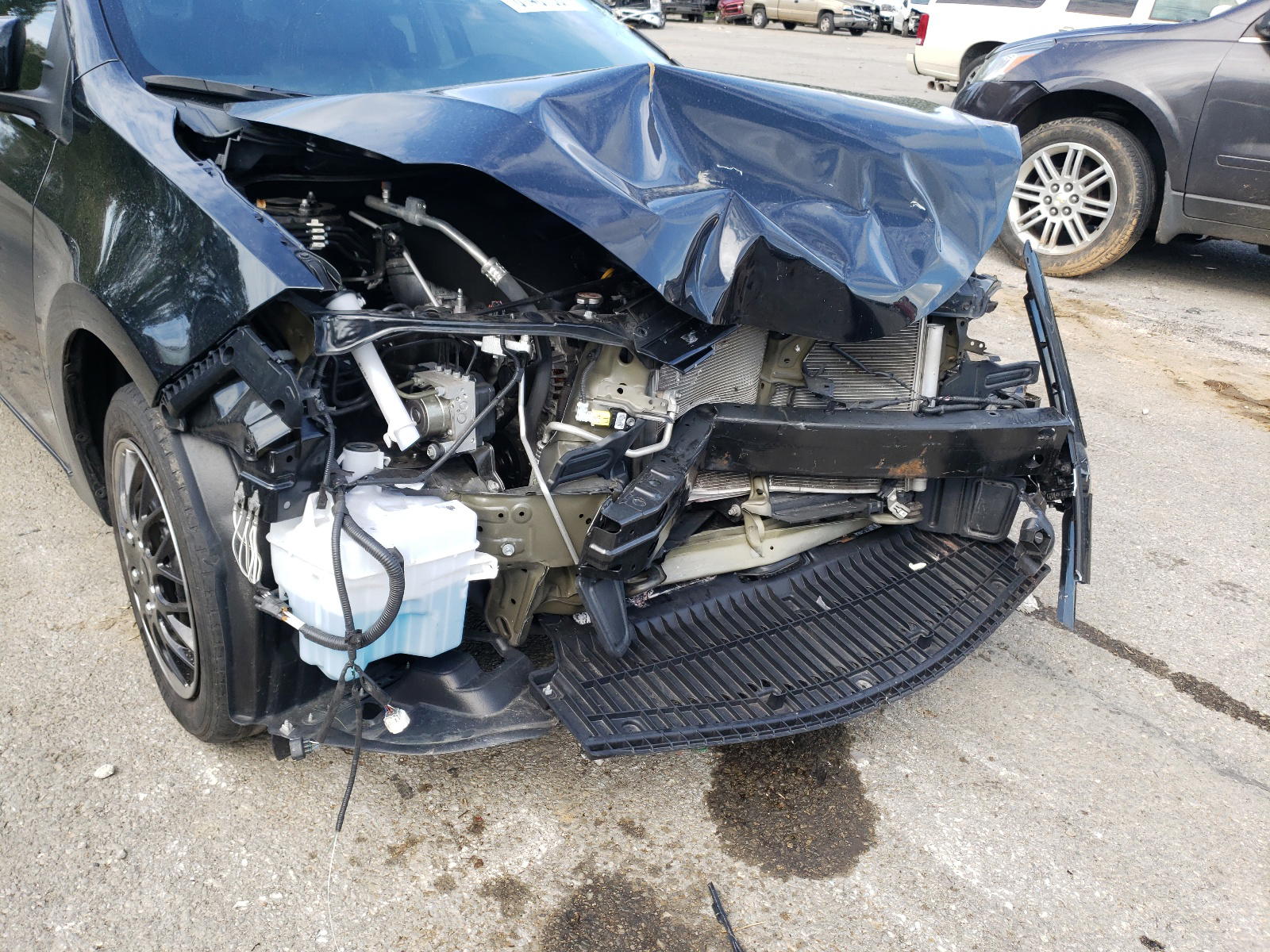 Photo 9 from auction – 2018 TOYOTA COROLLA with VIN 5YFBURHE4JP790606
