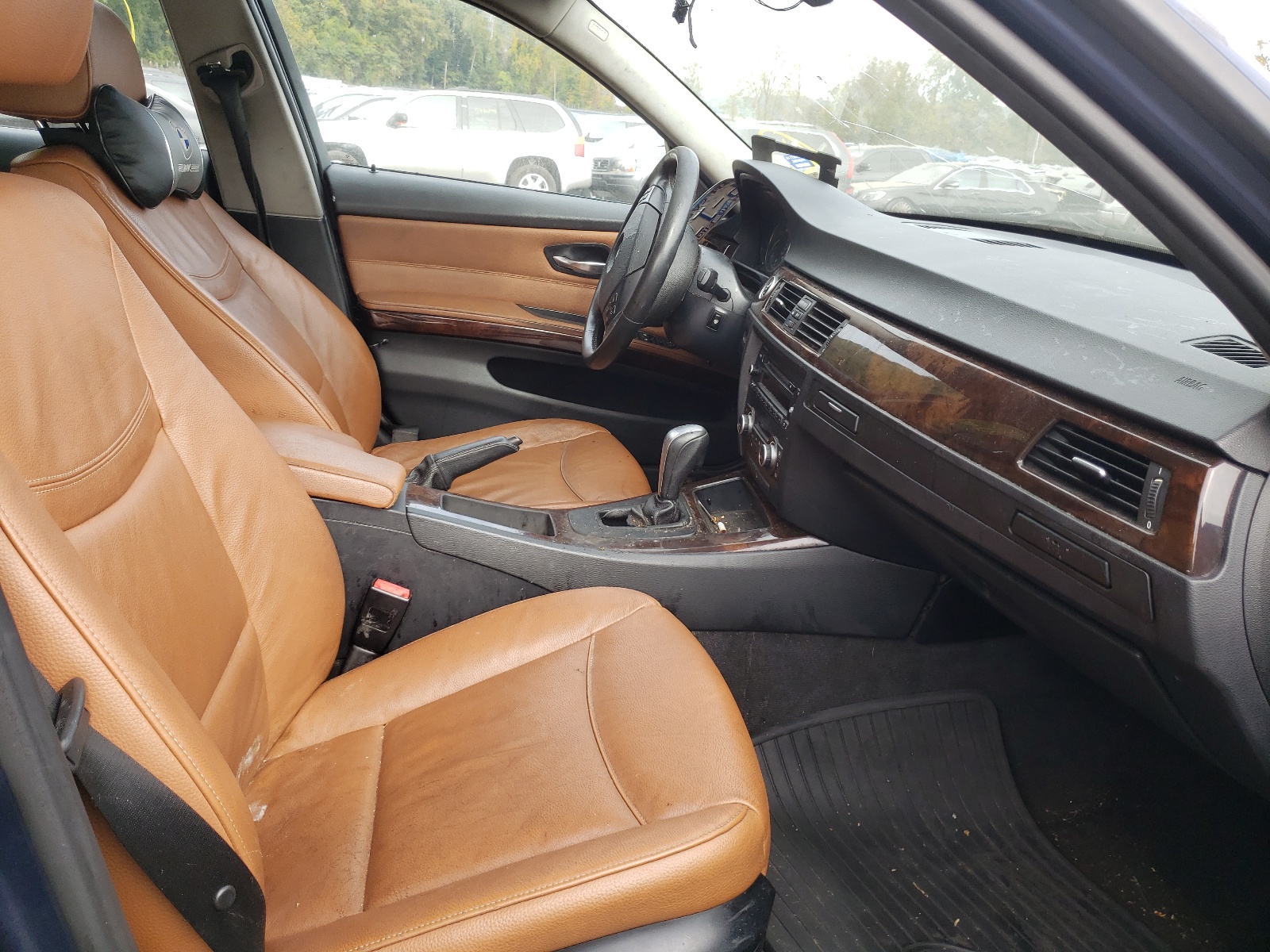 Photo 5 from auction – 2011 BMW 328 XI SUL with VIN WBAPK5C56BA995374