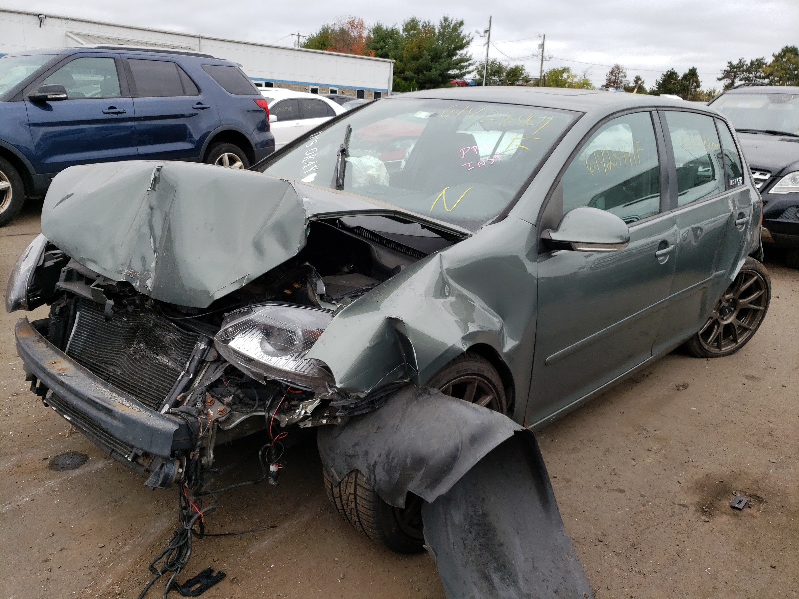 Photo 2 from auction – 2006 VOLKSWAGEN RABBIT with VIN WVWCS71K66W198704