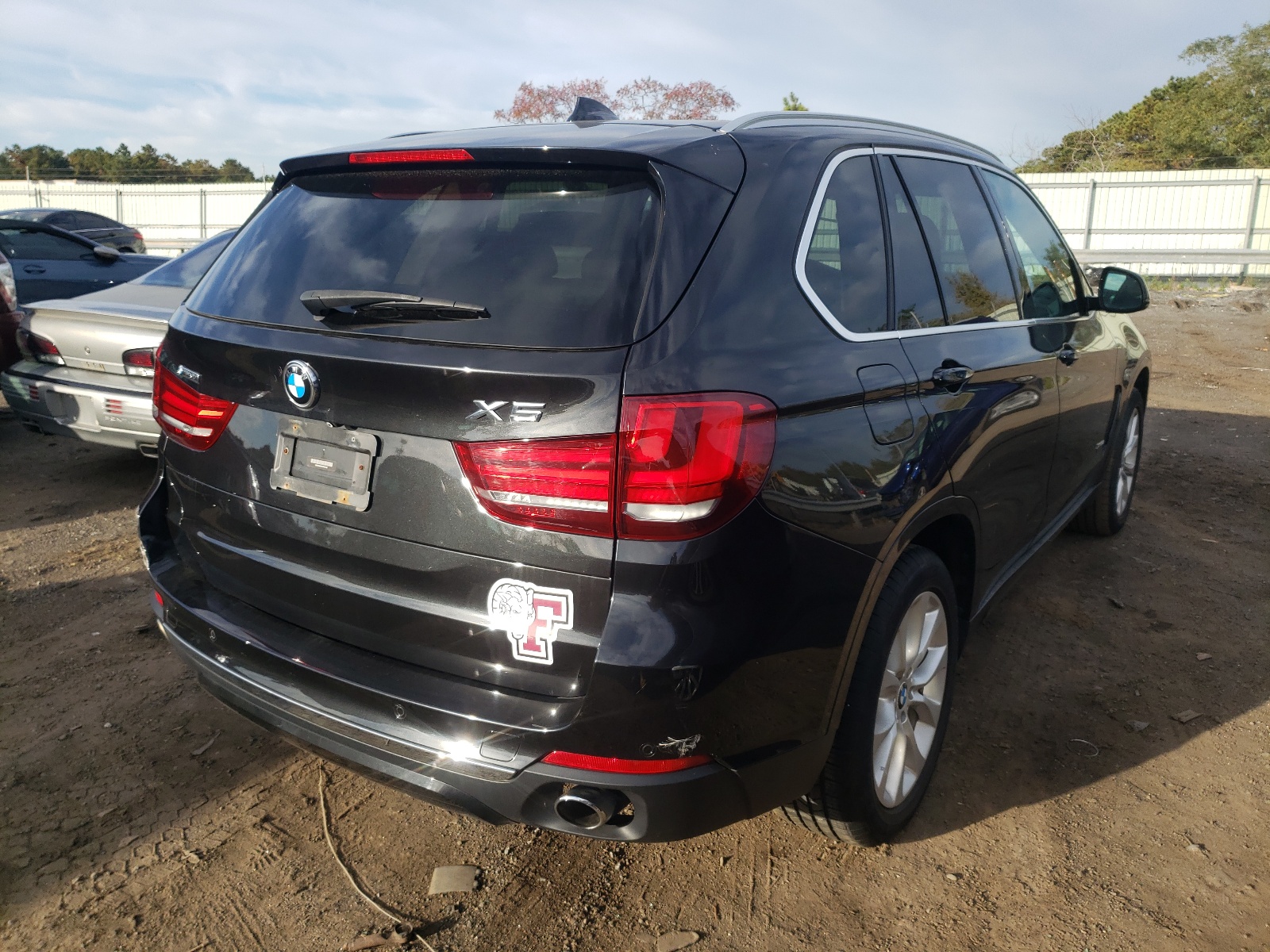 Photo 4 from auction – 2015 BMW X5 XDRIVE3 with VIN 5UXKR0C53F0P18168
