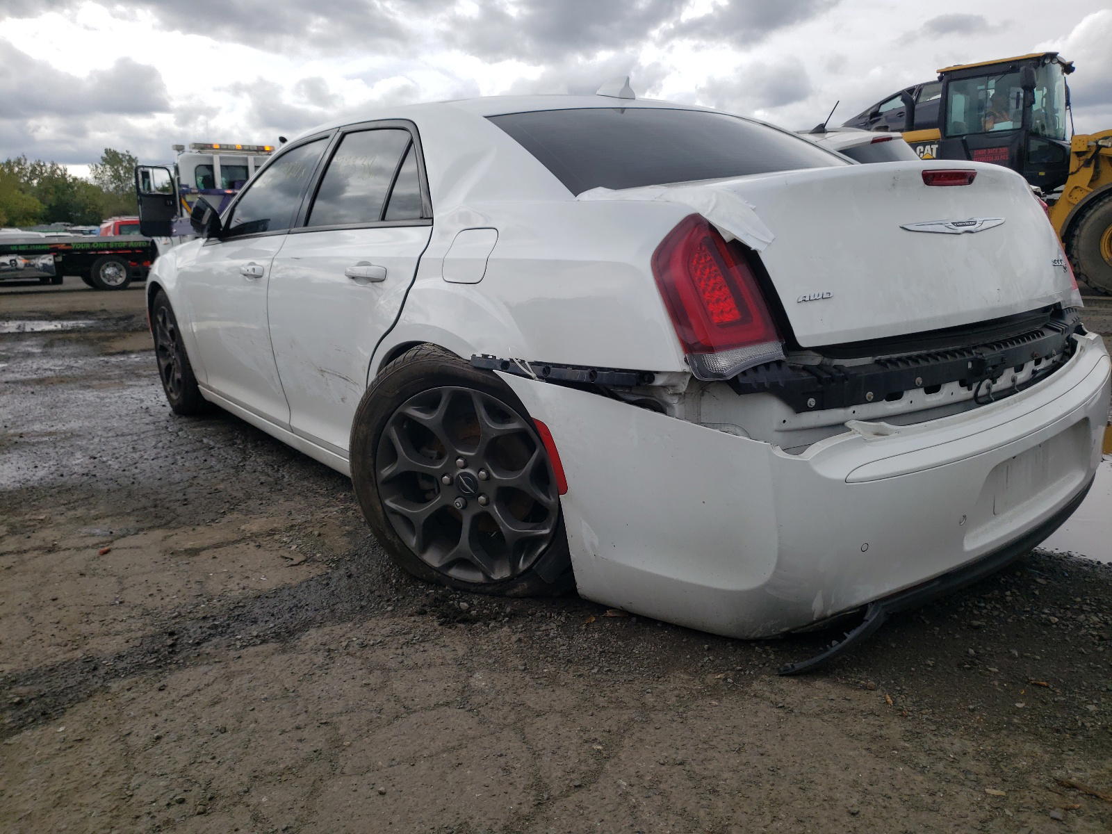 Photo 3 from auction – 2016 CHRYSLER 300 S with VIN 2C3CCAGG9GH161891