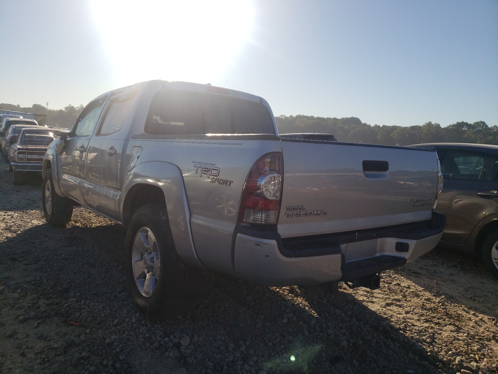 Photo 3 from auction – 2010 TOYOTA TACOMA DOU with VIN 5TEJU4GN2AZ710147