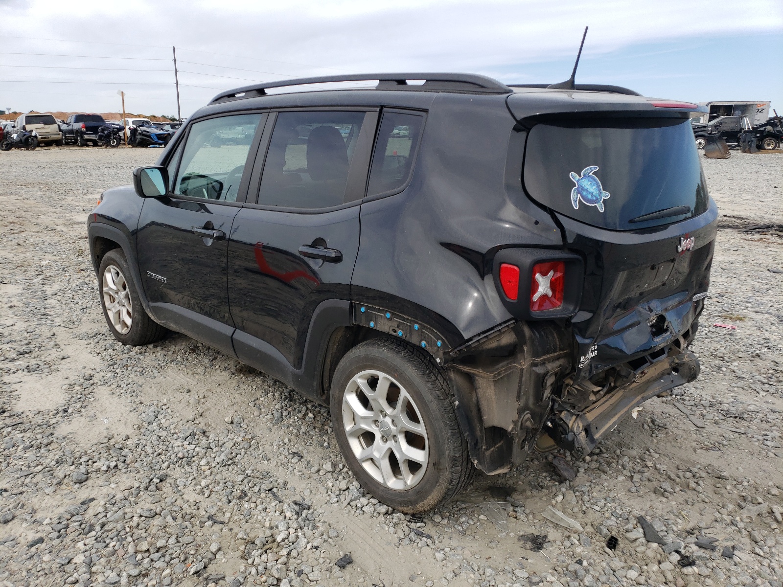 Photo 3 from auction – 2018 JEEP RENEGADE L with VIN ZACCJABB9JPJ32536