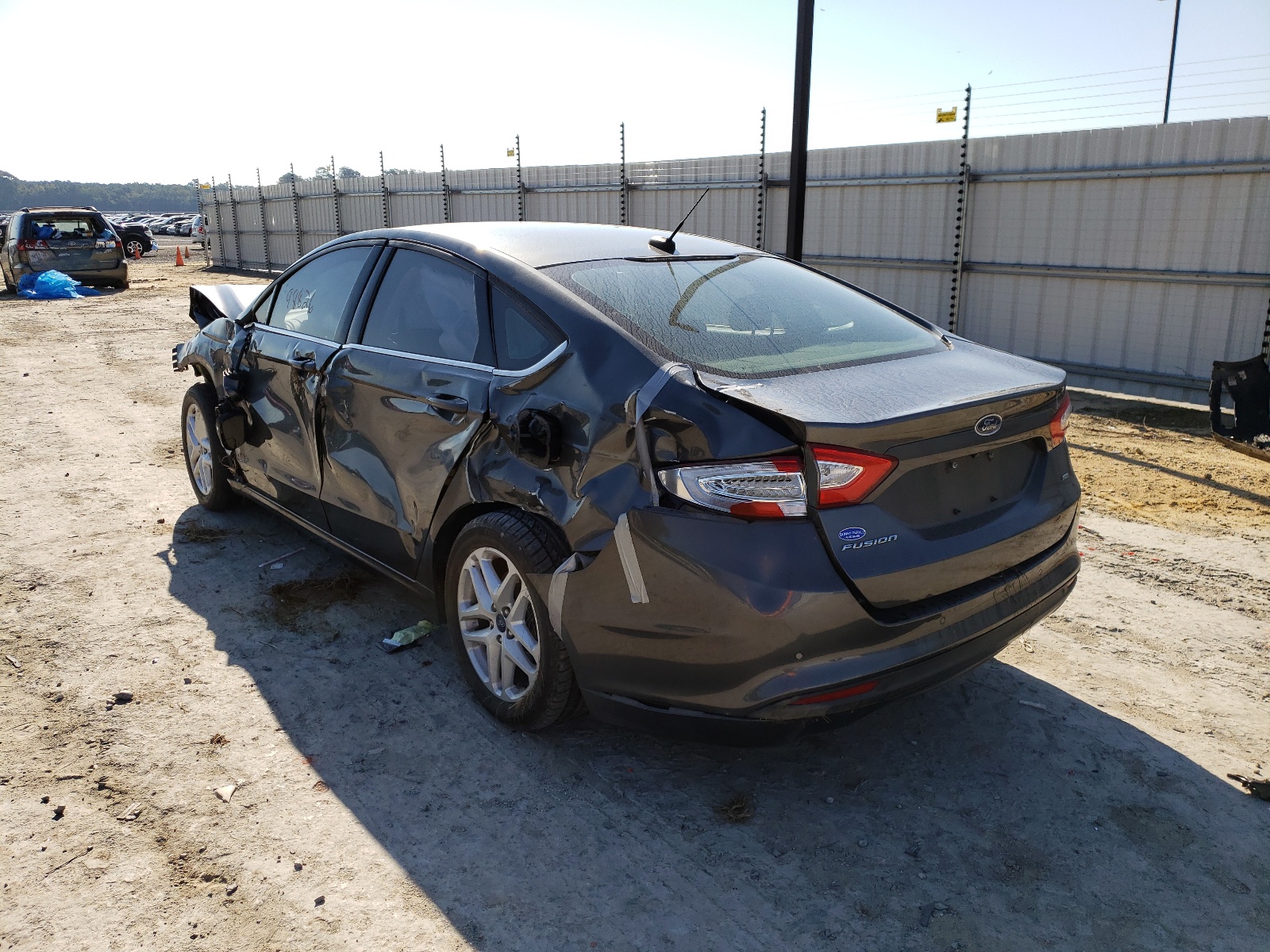 Photo 3 from auction – 2016 FORD FUSION SE with VIN 1FA6P0H70G5116437