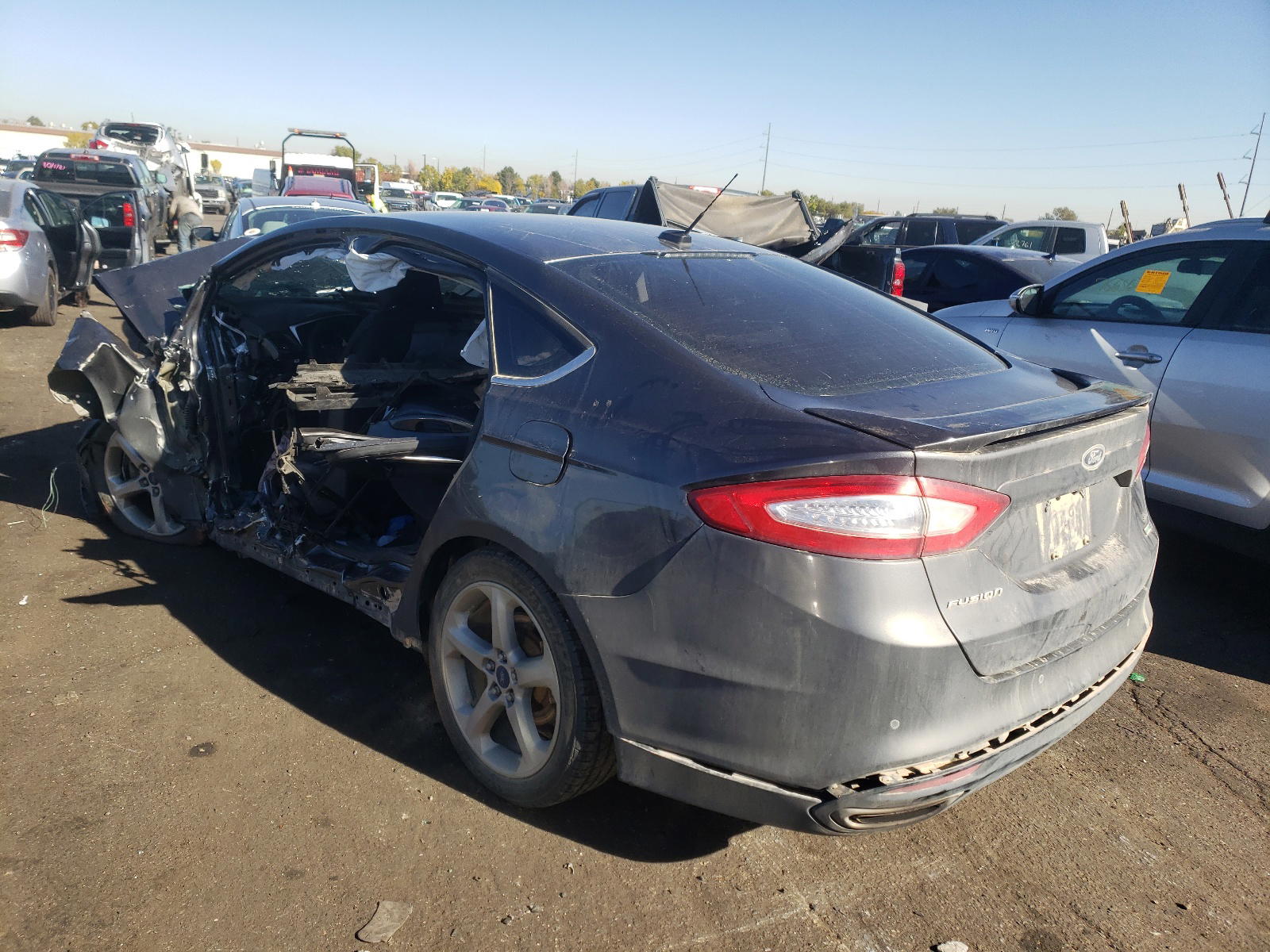 Photo 3 from auction – 2016 FORD FUSION SE with VIN 3FA6P0T91GR372897