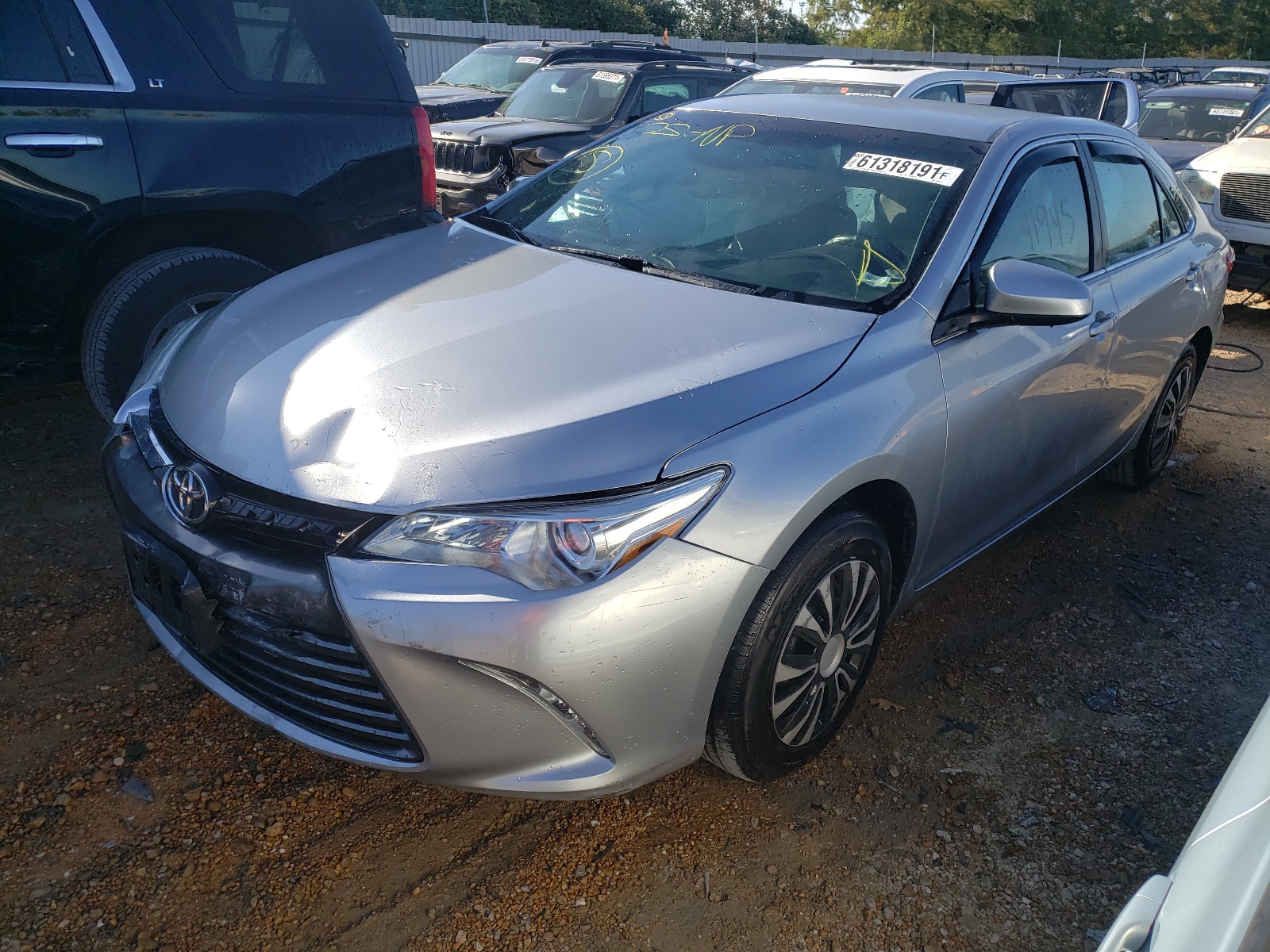 Photo 2 from auction – 2017 TOYOTA CAMRY LE with VIN 4T1BF1FK5HU320789