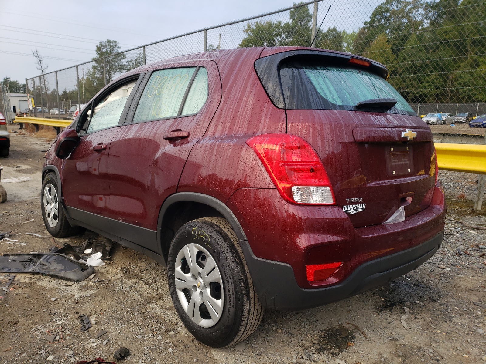 Photo 3 from auction – 2017 CHEVROLET TRAX LS with VIN 3GNCJKSB9HL165684