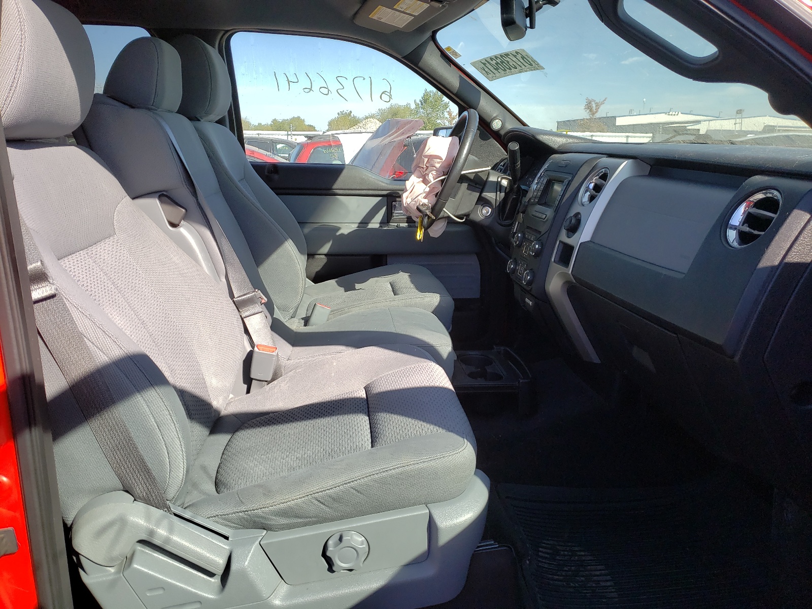 Photo 5 from auction – 2014 FORD F150 SUPER with VIN 1FTFW1ET3EFB21059