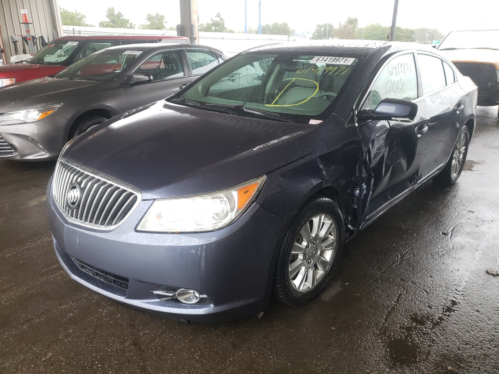 Photo 2 from auction – 2013 BUICK LACROSSE with VIN 1G4GC5ER1DF164365