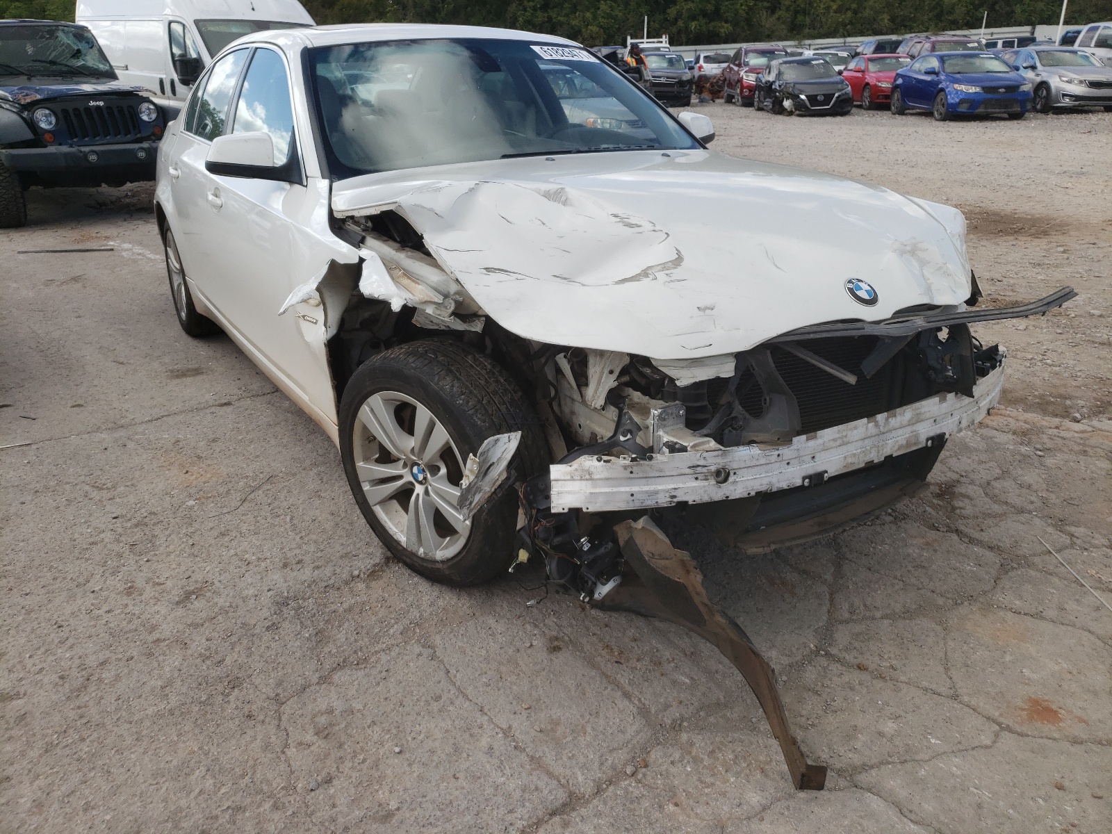 BMW 528 XI 2010 with VIN WBANV1C52AC388222 - Photo from auction