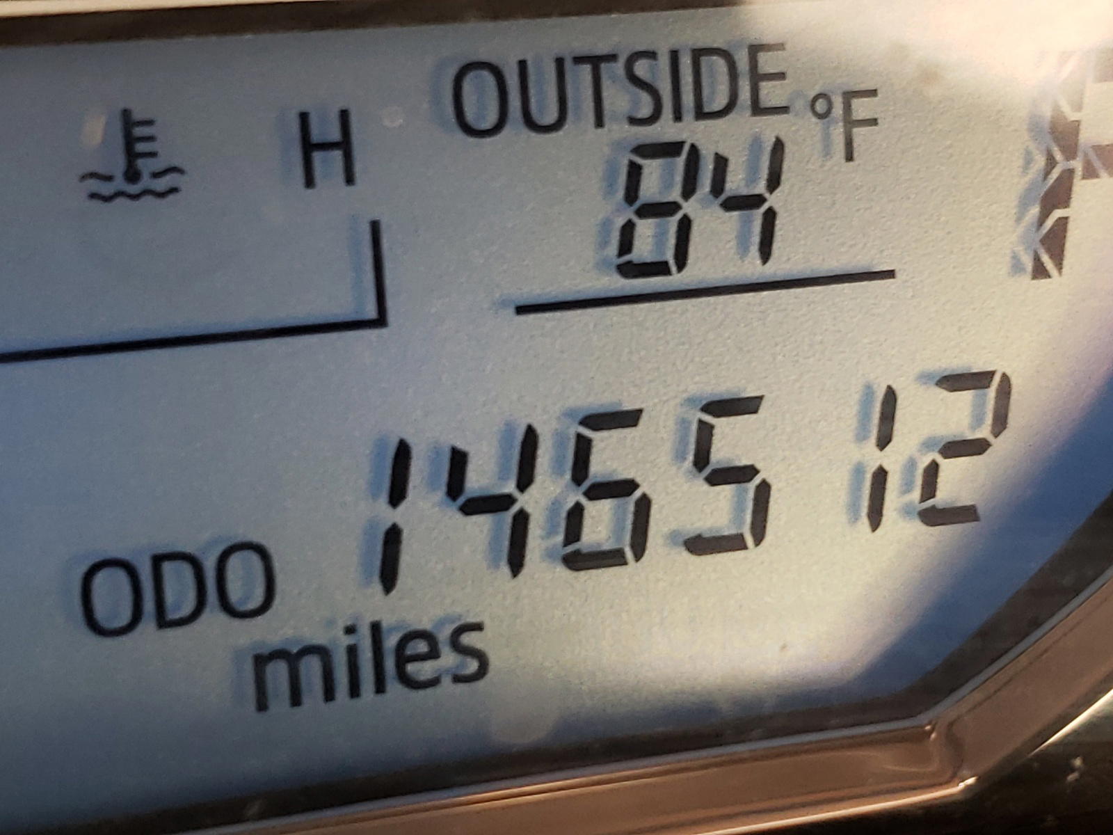 Photo 8 from auction – 2014 TOYOTA COROLLA L with VIN 5YFBURHEXEP141480