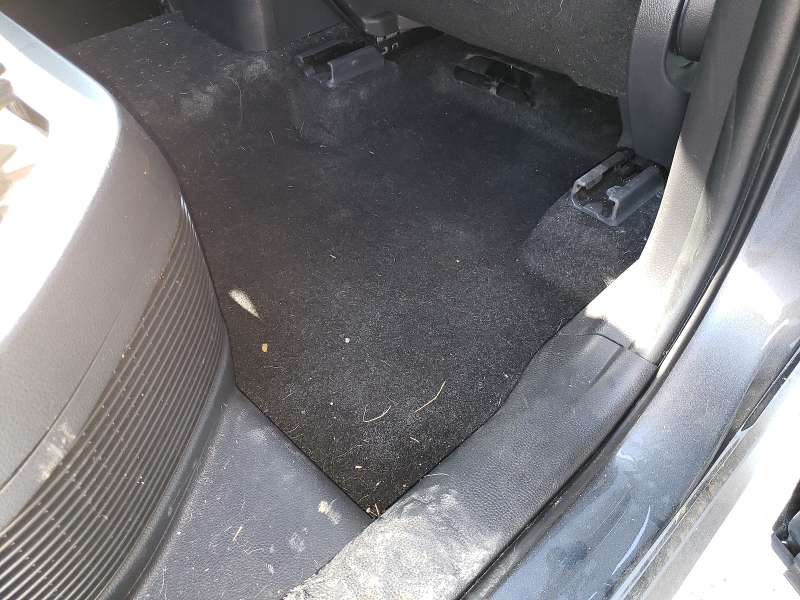Photo 9 from auction – 2020 TOYOTA RAV4 LIMIT with VIN JTMD6RFV3LD001843