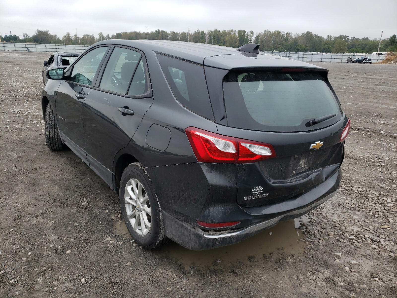 Photo 3 from auction – 2018 CHEVROLET EQUINOX with VIN 2GNAXHEVXJ6139376