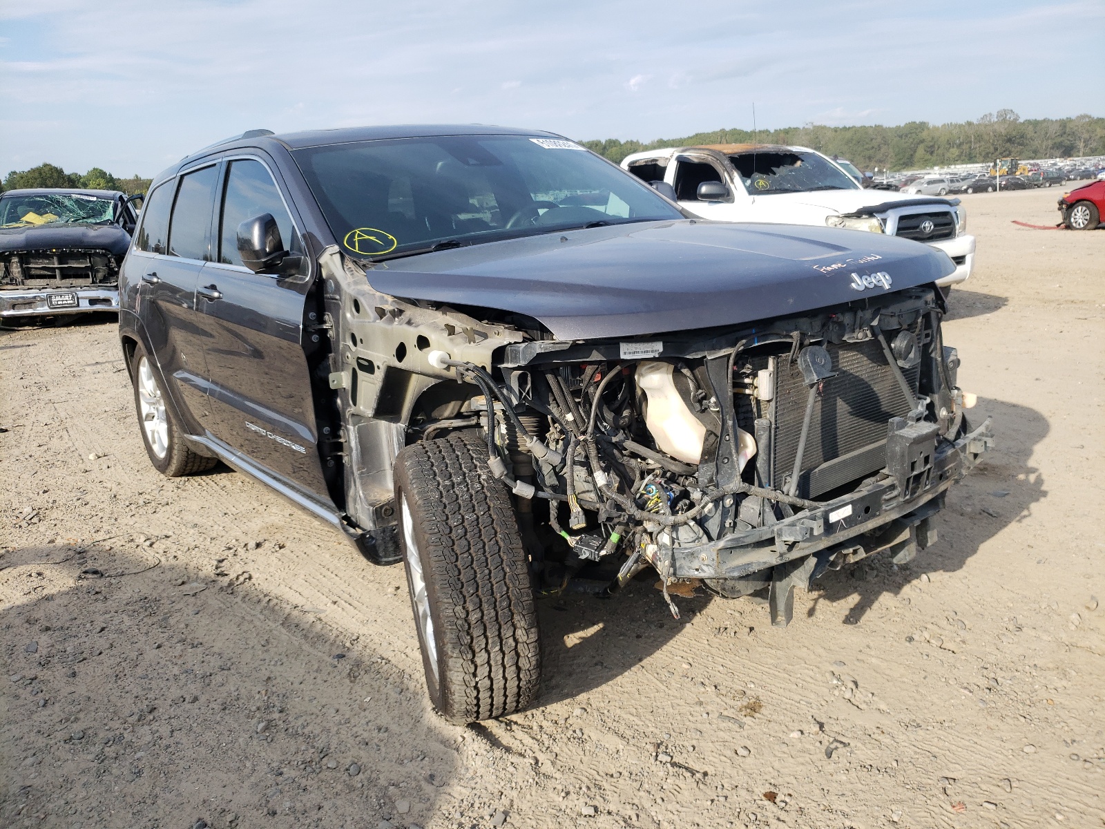 Photo 1 from auction – 2015 JEEP GRAND CHER with VIN 1C4RJFJT5FC813843