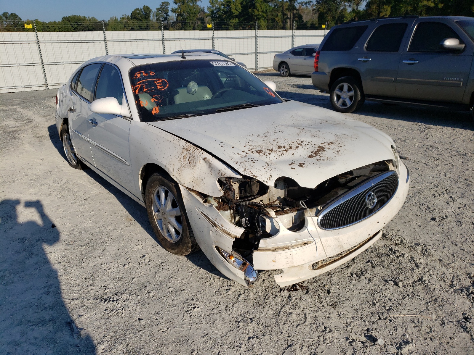BUICK LACROSSE C 2005 with VIN 2G4WD532351355129 - Photo from auction