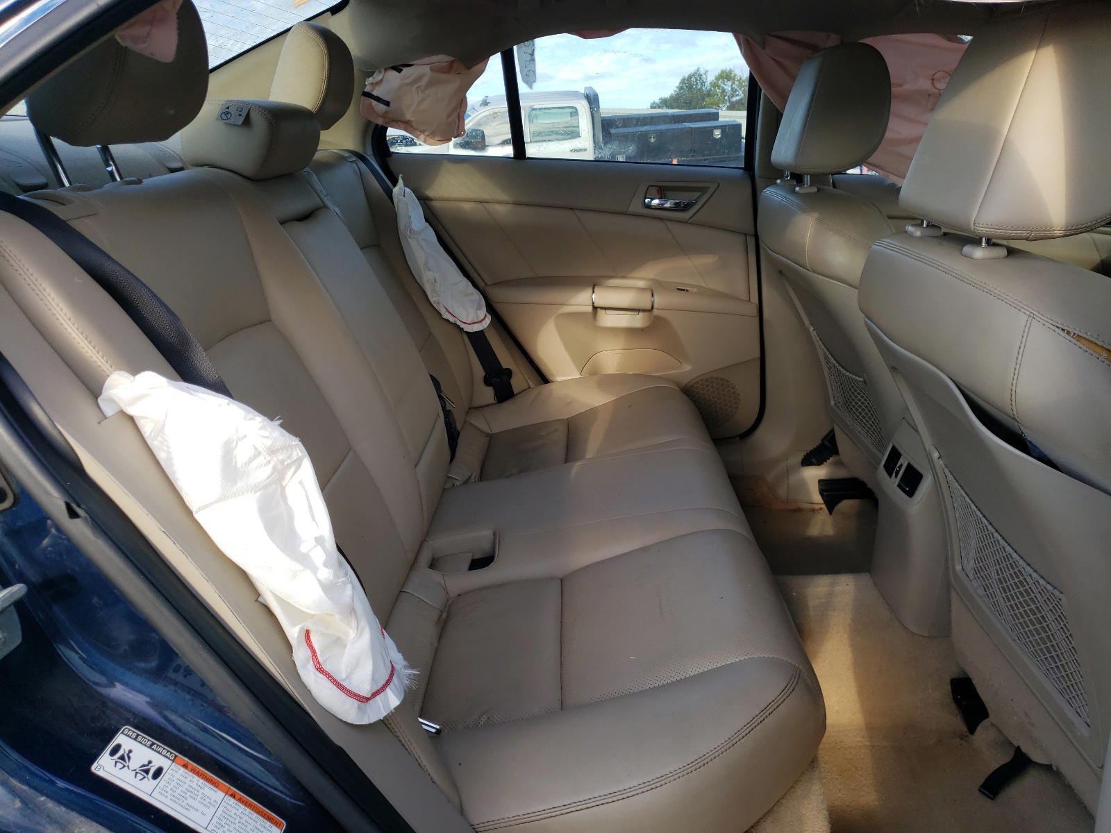 Photo 6 from auction – 2011 SUZUKI KIZASHI SP with VIN JS2RF9A86B6110118