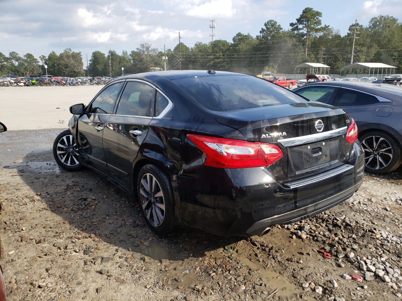 Photo 3 from auction – 2017 NISSAN ALTIMA 2.5 with VIN 1N4AL3APXHC236454