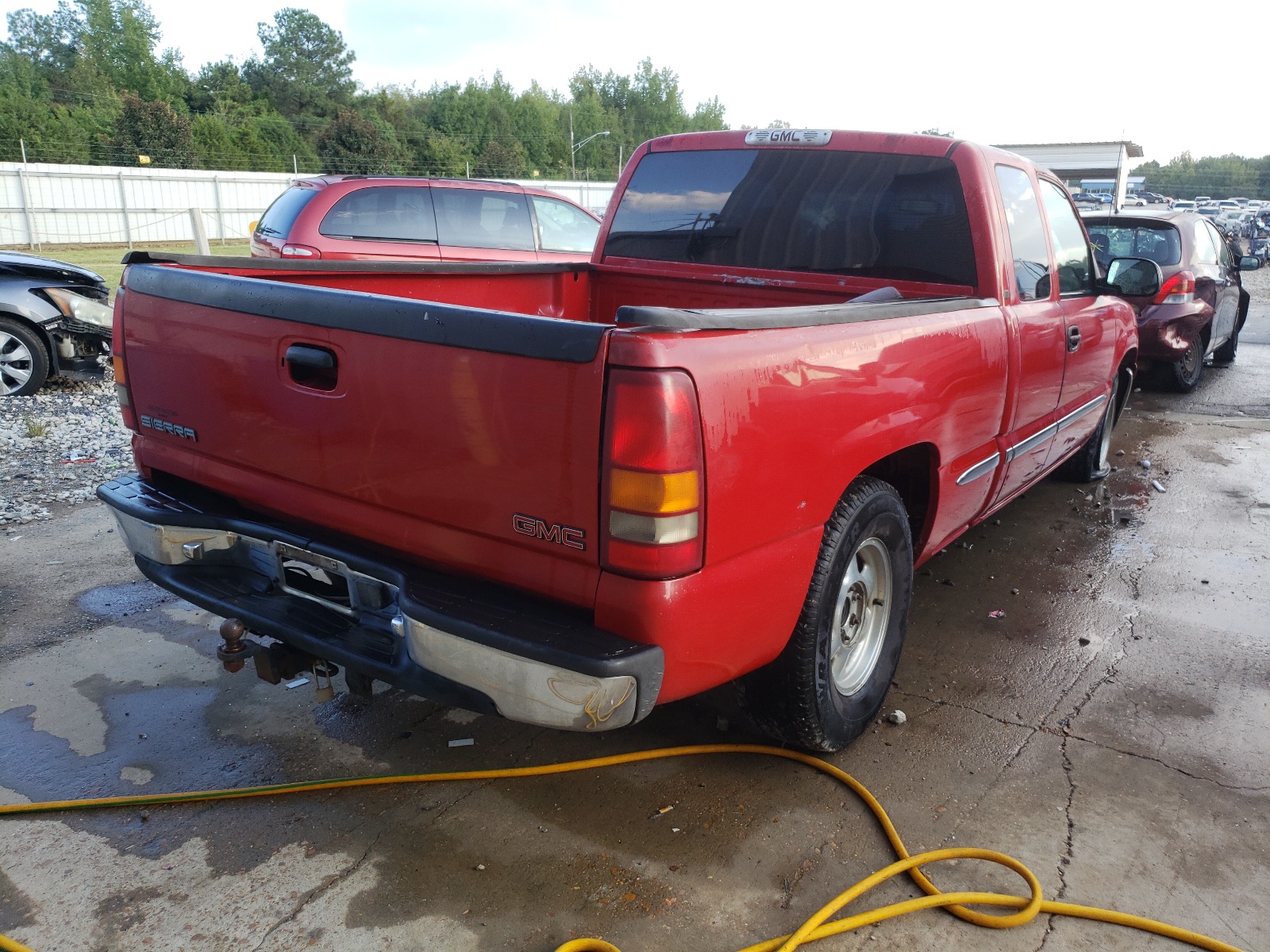 Photo 4 from auction – 1999 GMC NEW SIERRA with VIN 2GTEC19T0X1524084