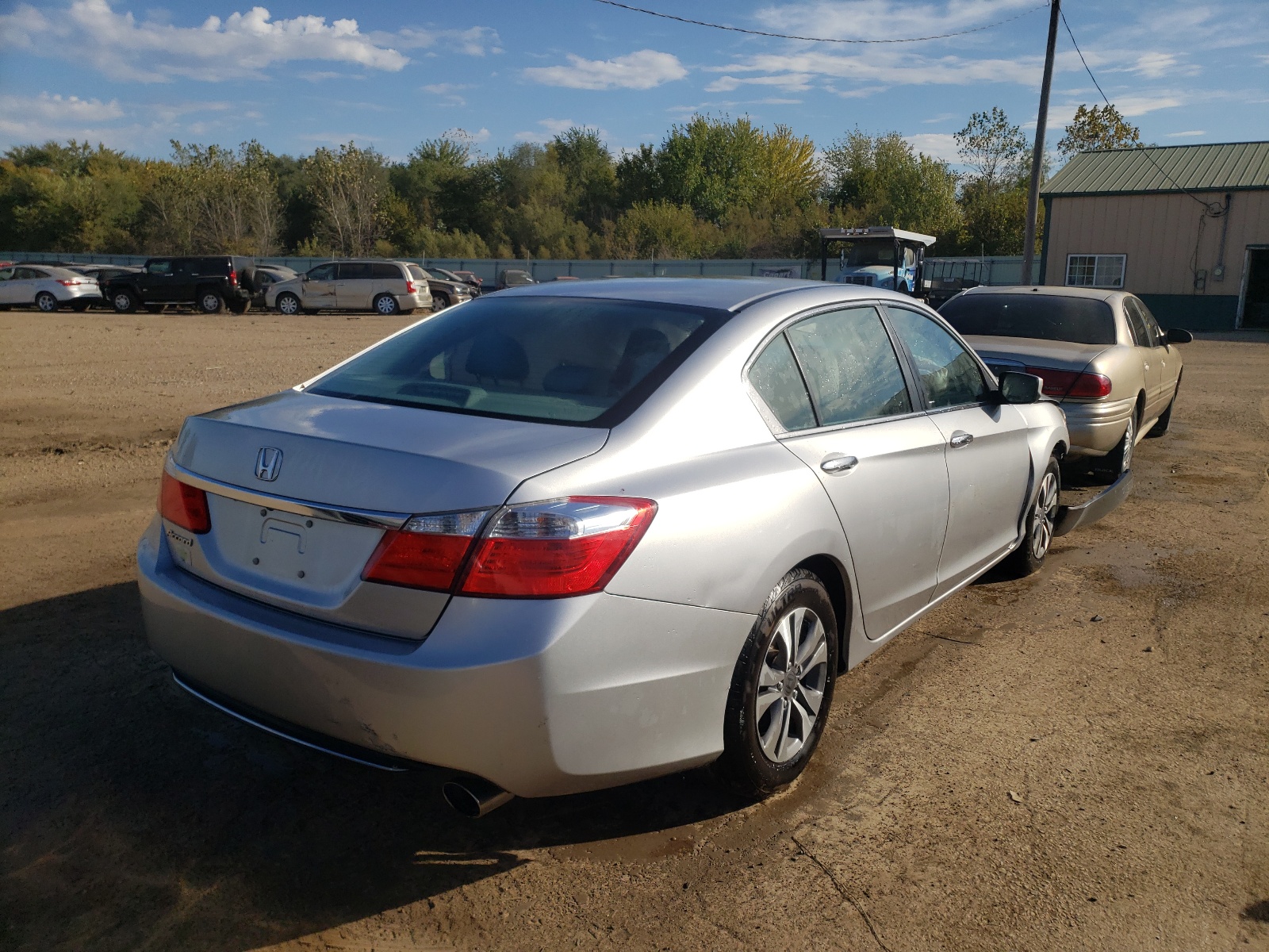 Photo 4 from auction – 2014 HONDA ACCORD LX with VIN 1HGCR2F32EA120076