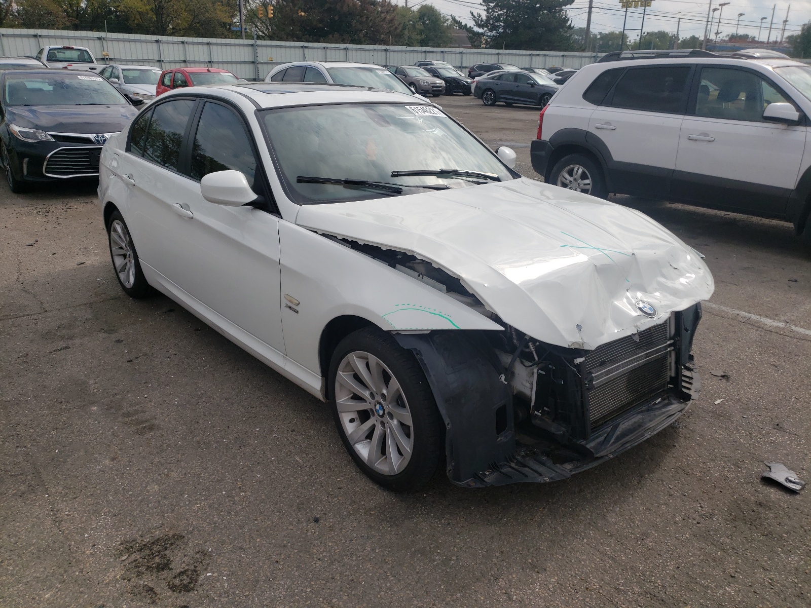 Photo 1 from auction – 2011 BMW 328 XI with VIN WBAPK7G53BNN78325