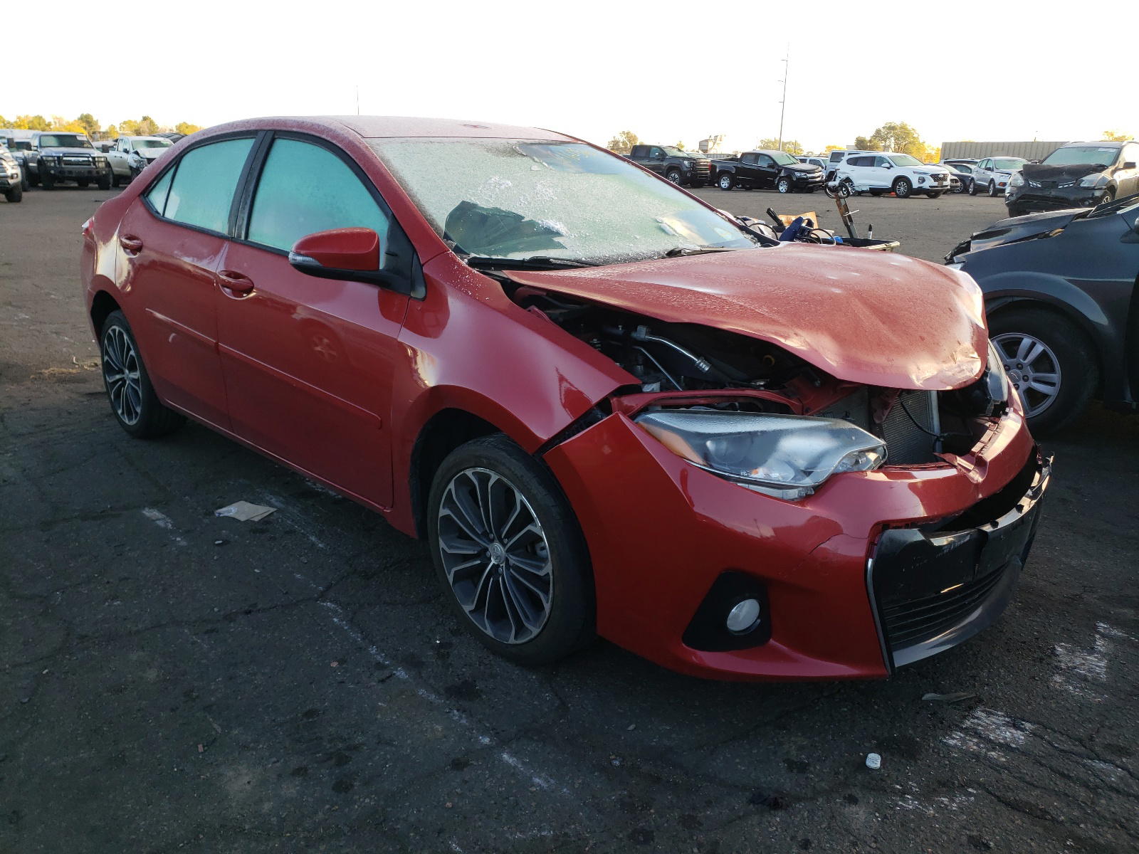 TOYOTA COROLLA L 2015 with VIN 5YFBURHE1FP299546 - Photo from auction