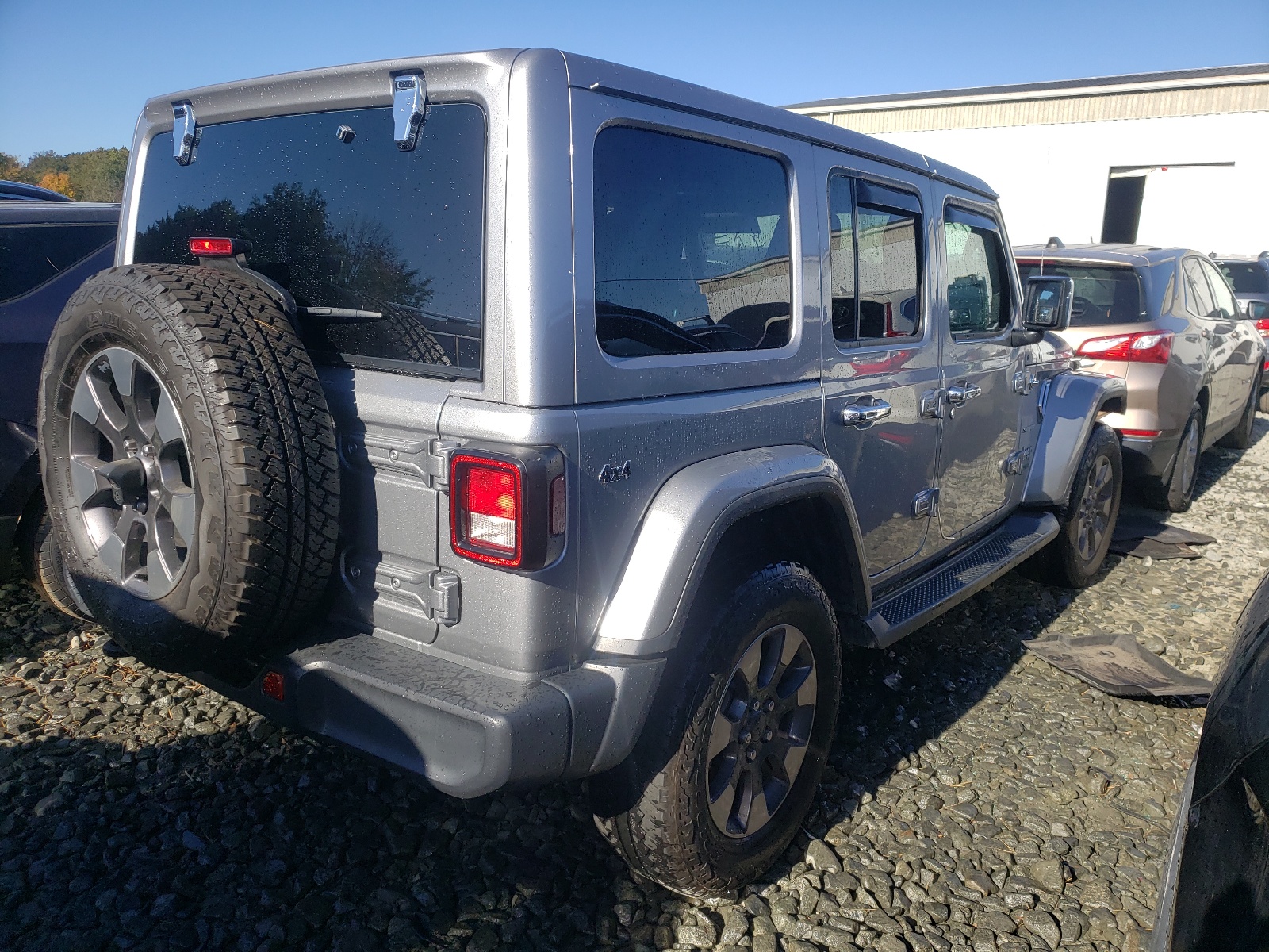 Photo 4 from auction – 2018 JEEP WRANGLER U with VIN 1C4HJXEG5JW272413